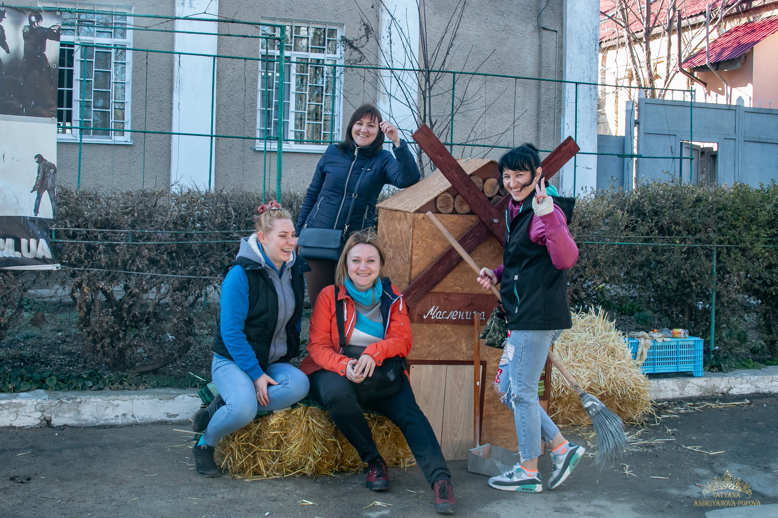 Масленица Великодолинское. Семейный фотограф Великодолинское