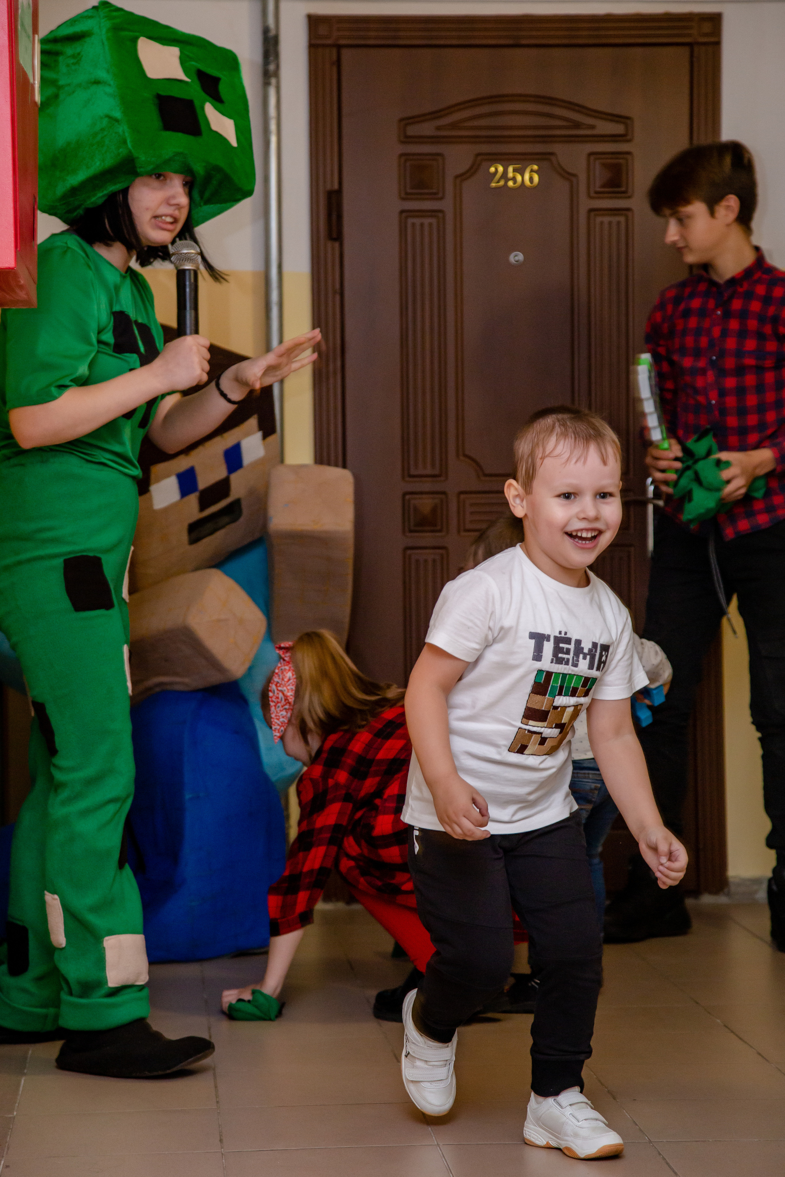 Фотограф на день рождения. Семейный фотограф Великодолинское