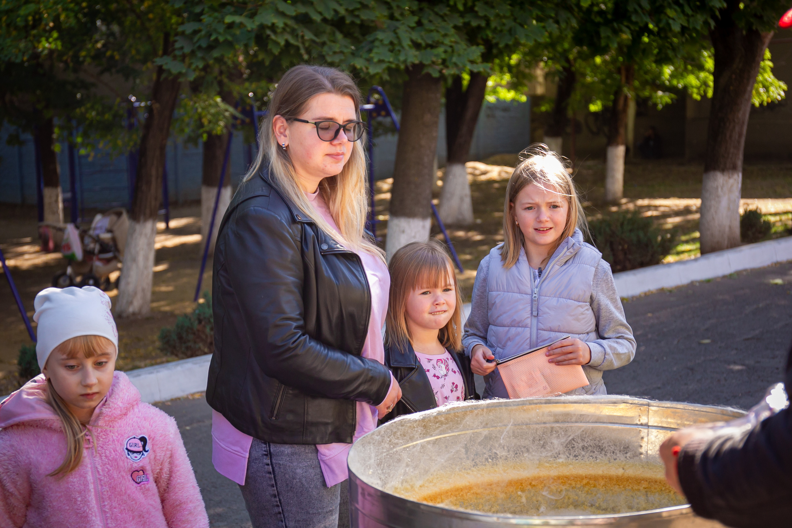 Ярмарка. Семейный фотограф Великодолинское