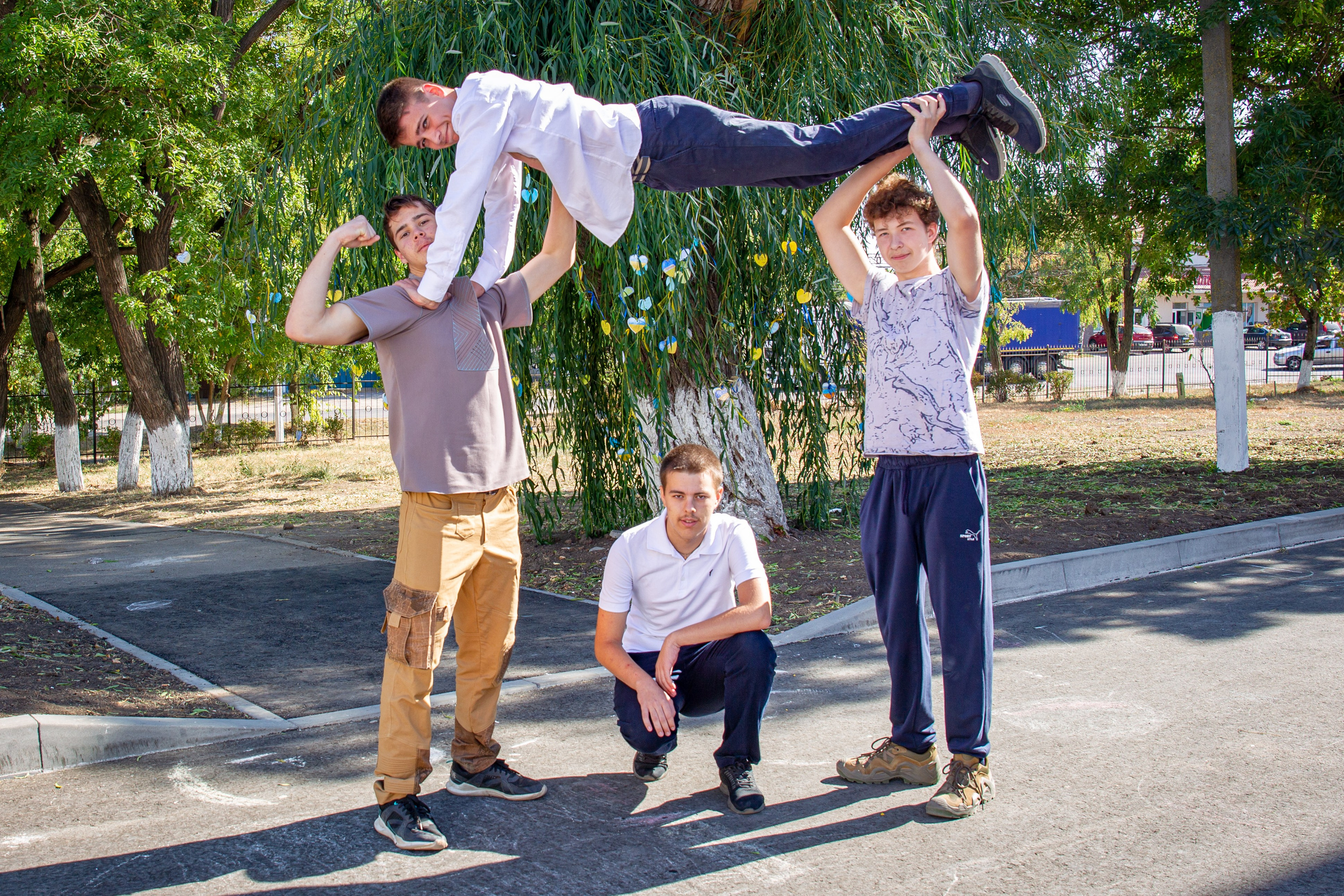 9-Б 2024. Семейный фотограф Великодолинское