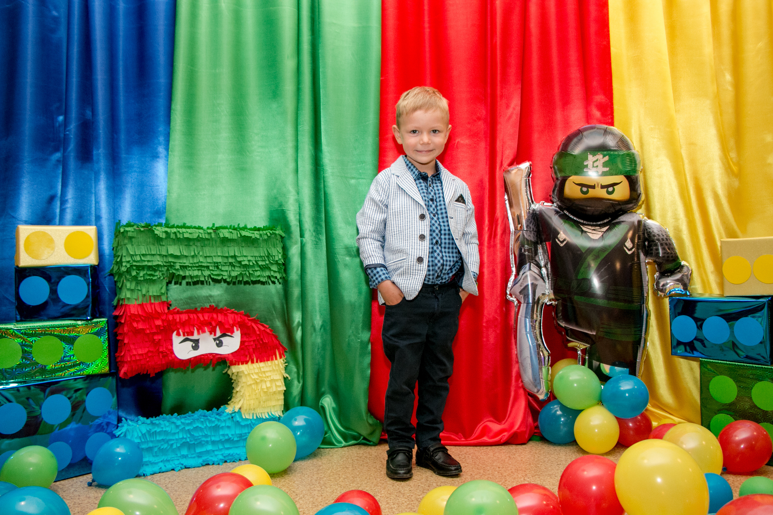 День рождения, фотосессия. Семейный фотограф Великодолинское