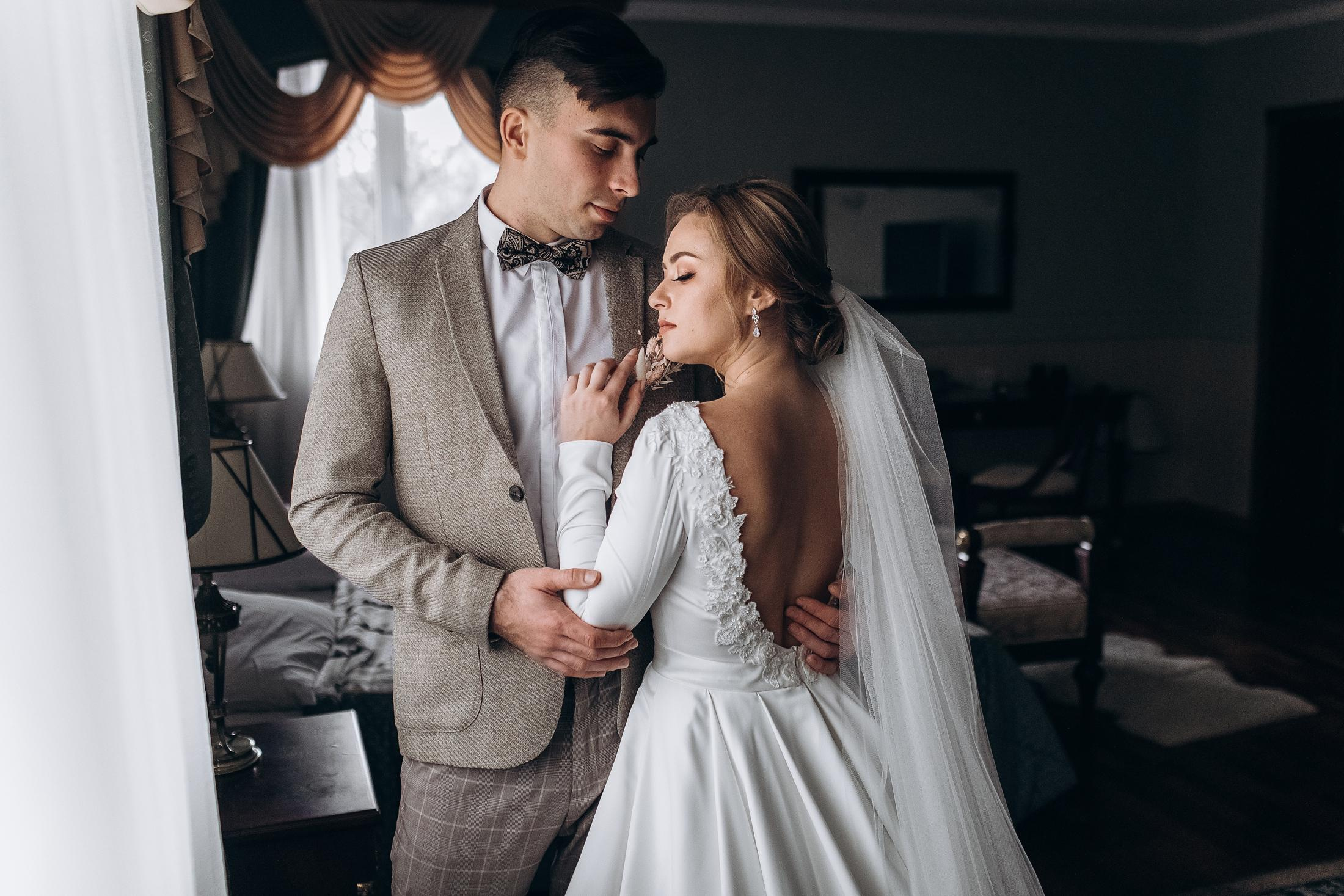 Анонс 2.02.2020. Свадебный фотограф в Риге Руслан Федюшин