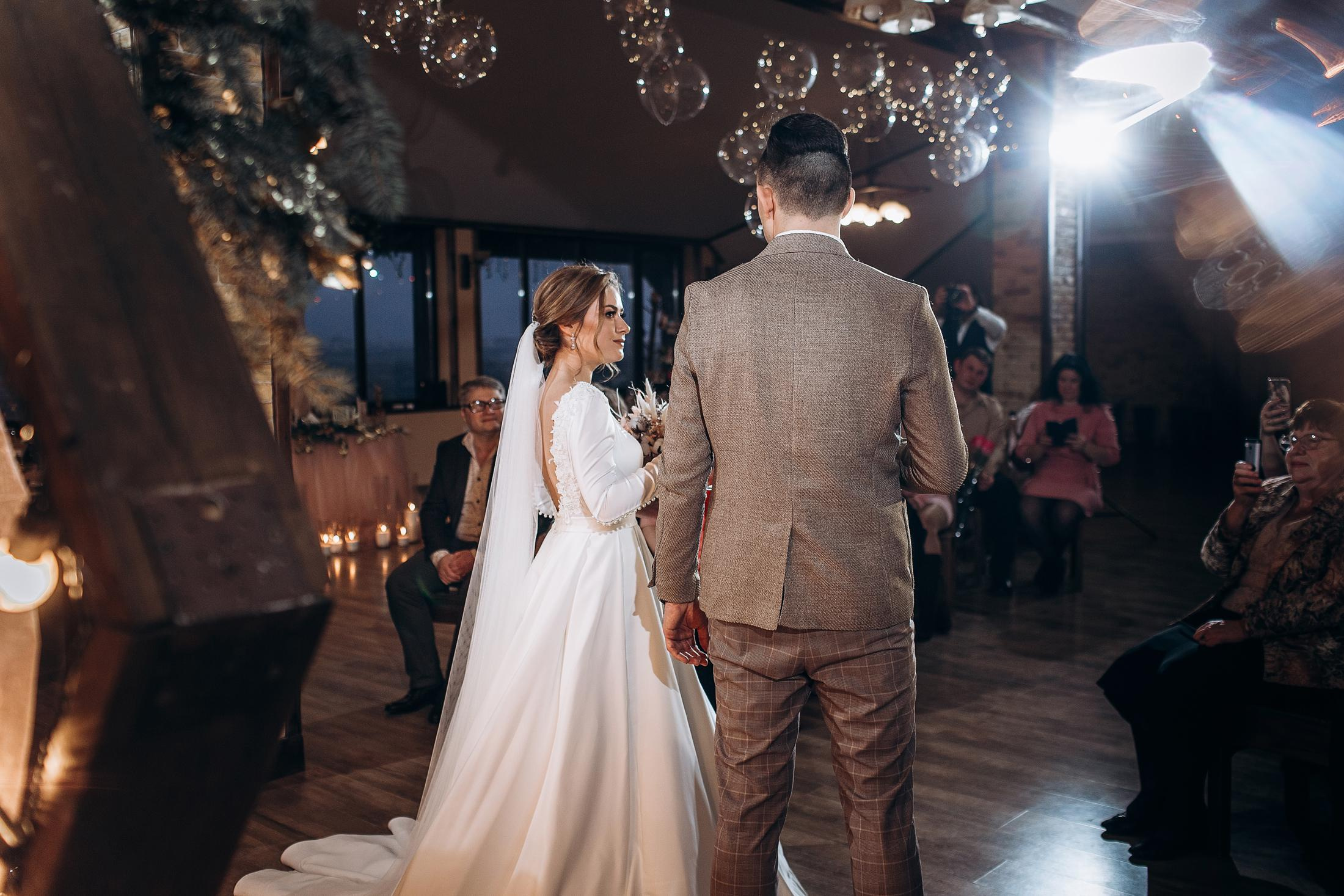 Анонс 2.02.2020. Свадебный фотограф в Риге Руслан Федюшин