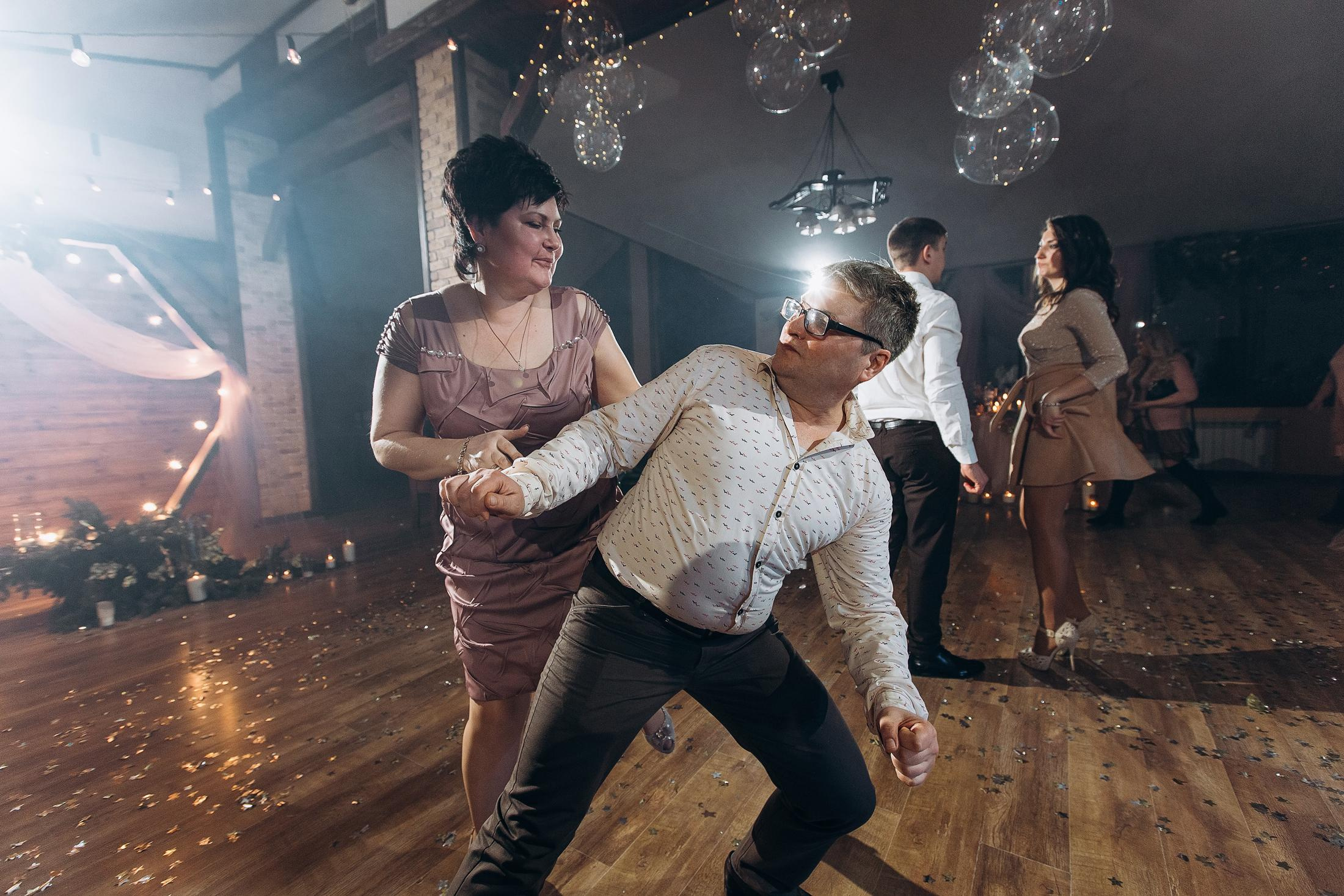 Анонс 2.02.2020. Свадебный фотограф в Риге Руслан Федюшин