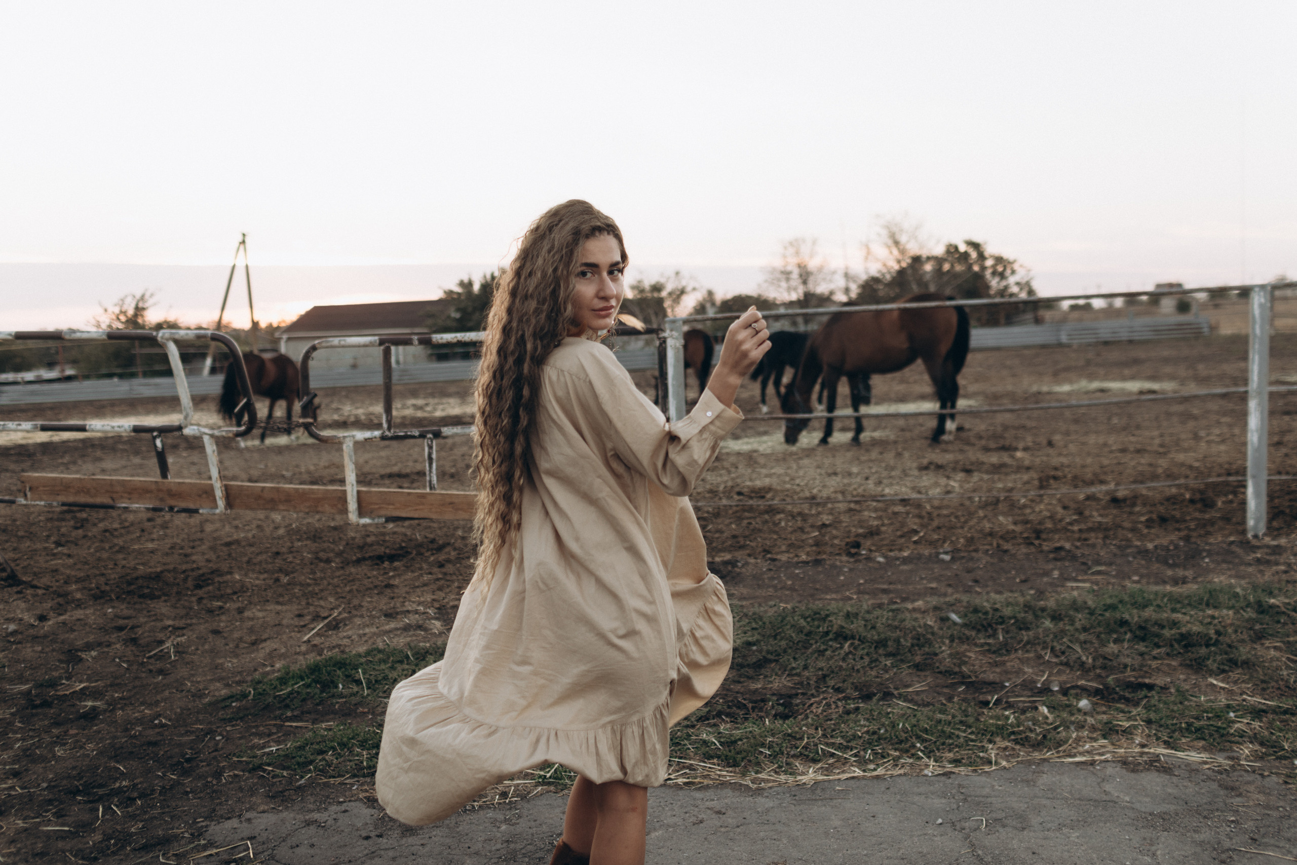 Карина на ранчо. Свадебный фотограф в Риге Руслан Федюшин