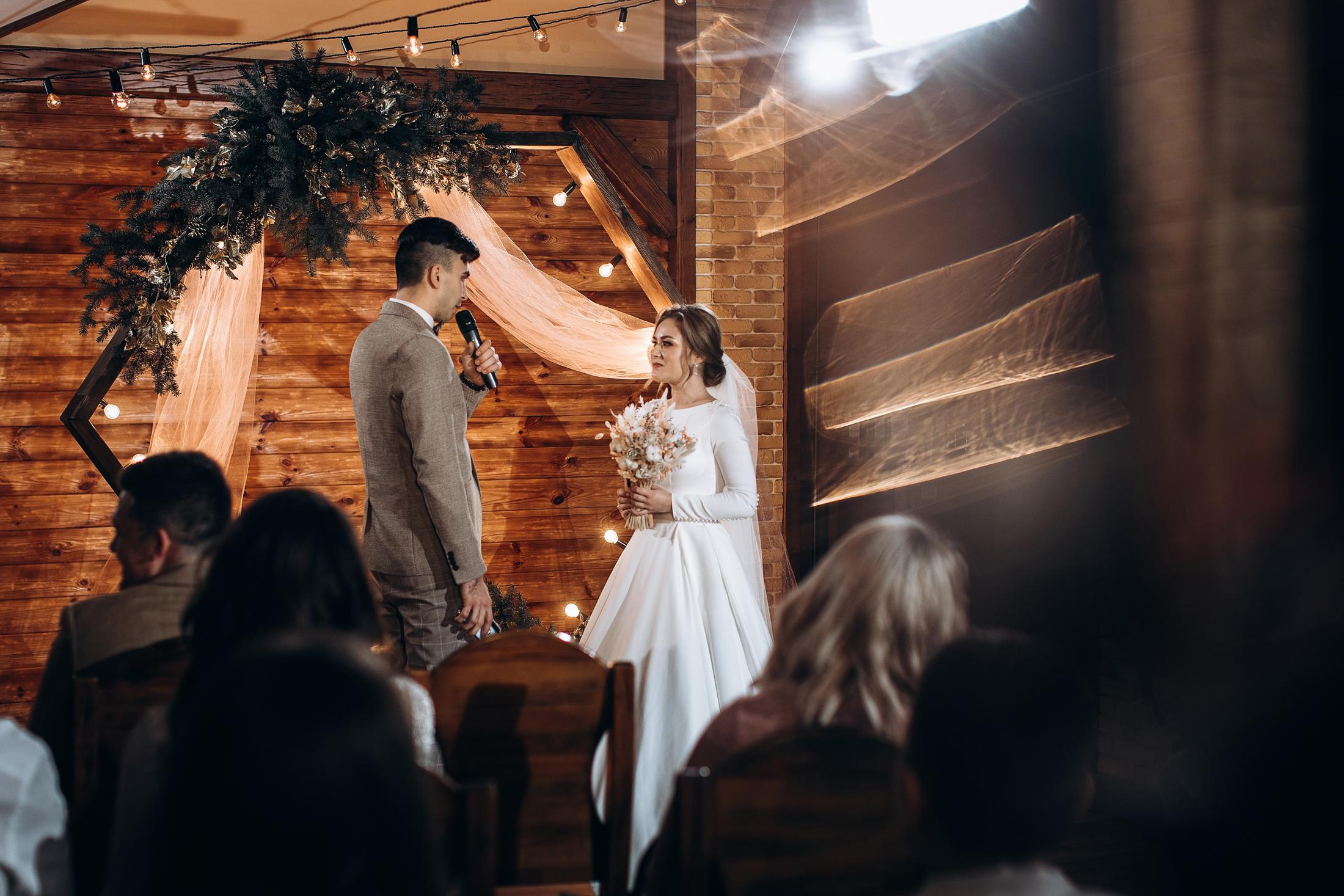 Анонс 2.02.2020. Свадебный фотограф в Риге Руслан Федюшин