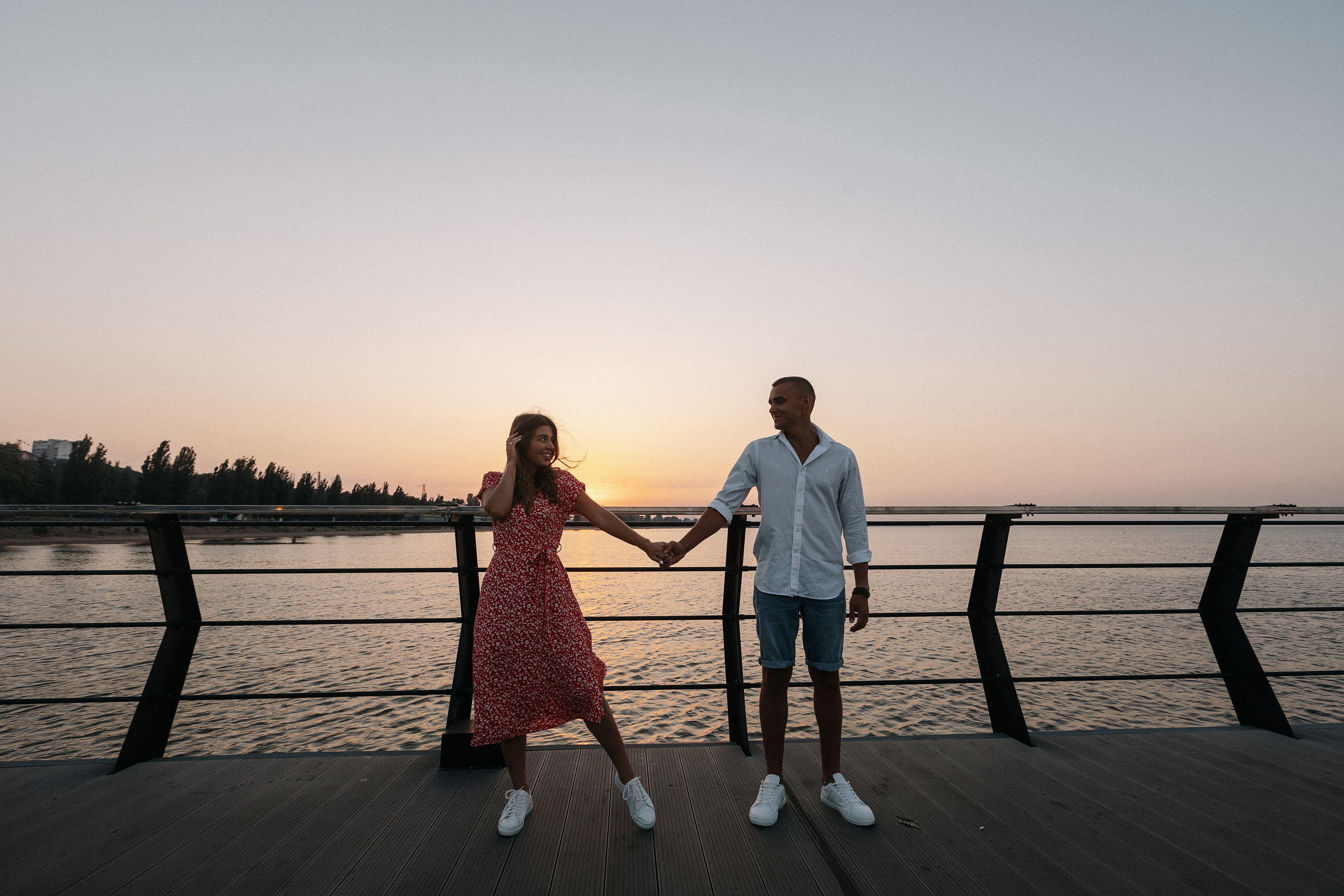 Рассвет на море. Свадебный фотограф в Риге Руслан Федюшин