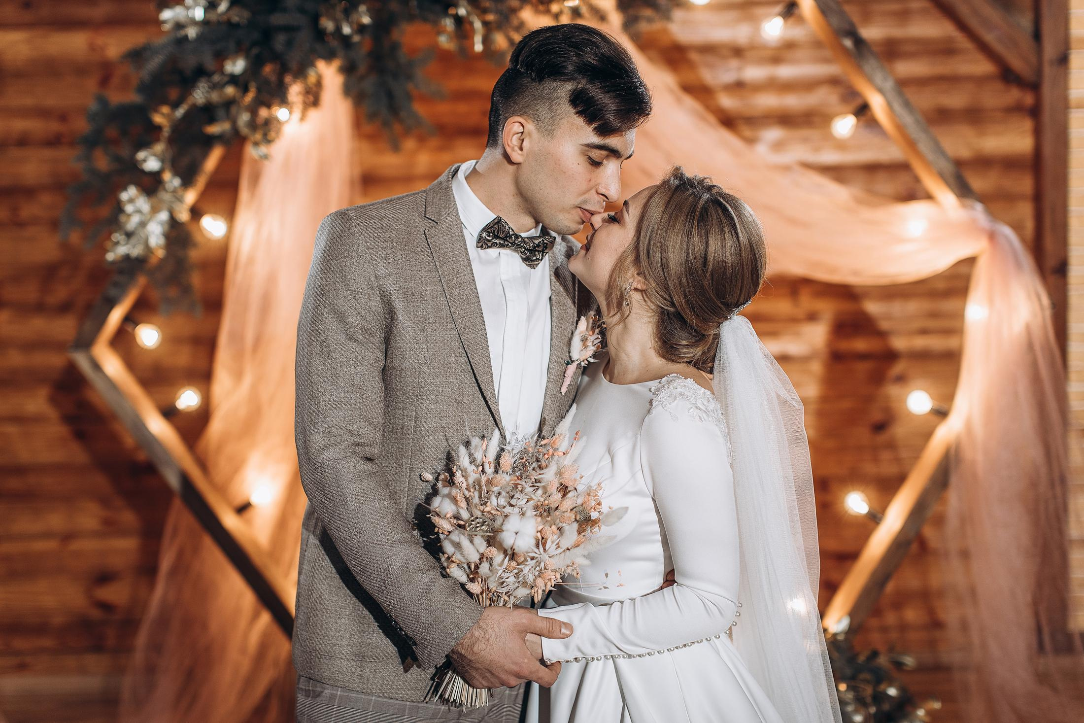 Анонс 2.02.2020. Свадебный фотограф в Риге Руслан Федюшин