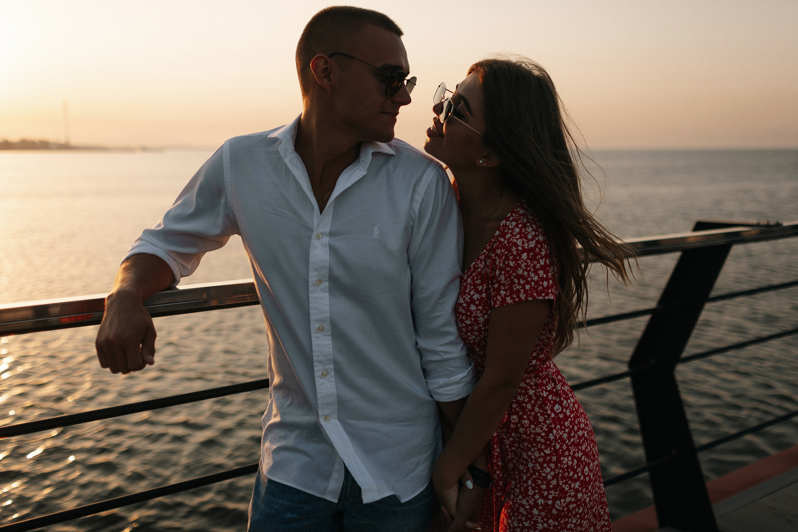 Рассвет на море. Свадебный фотограф в Риге Руслан Федюшин