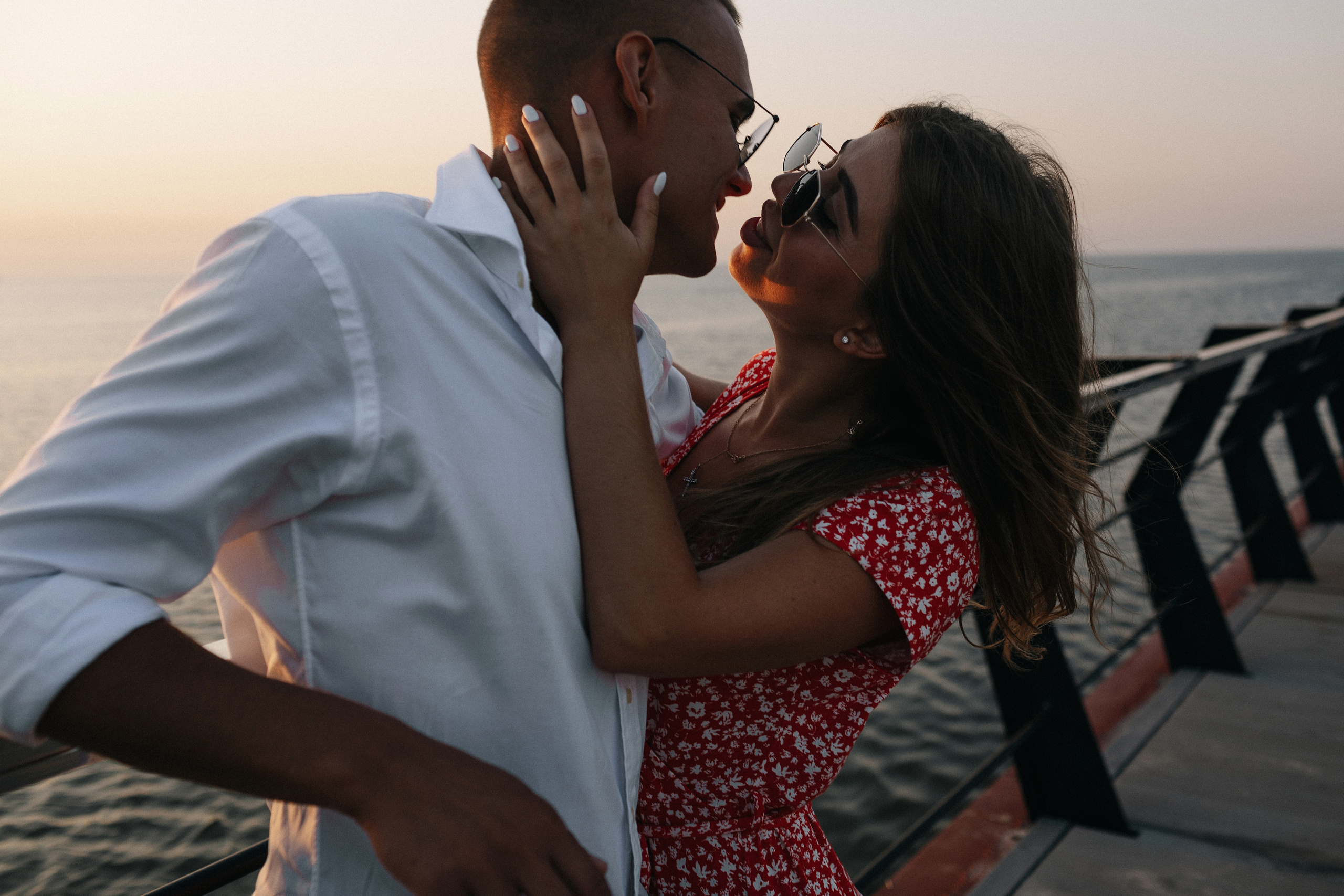 Рассвет на море. Свадебный фотограф в Риге Руслан Федюшин