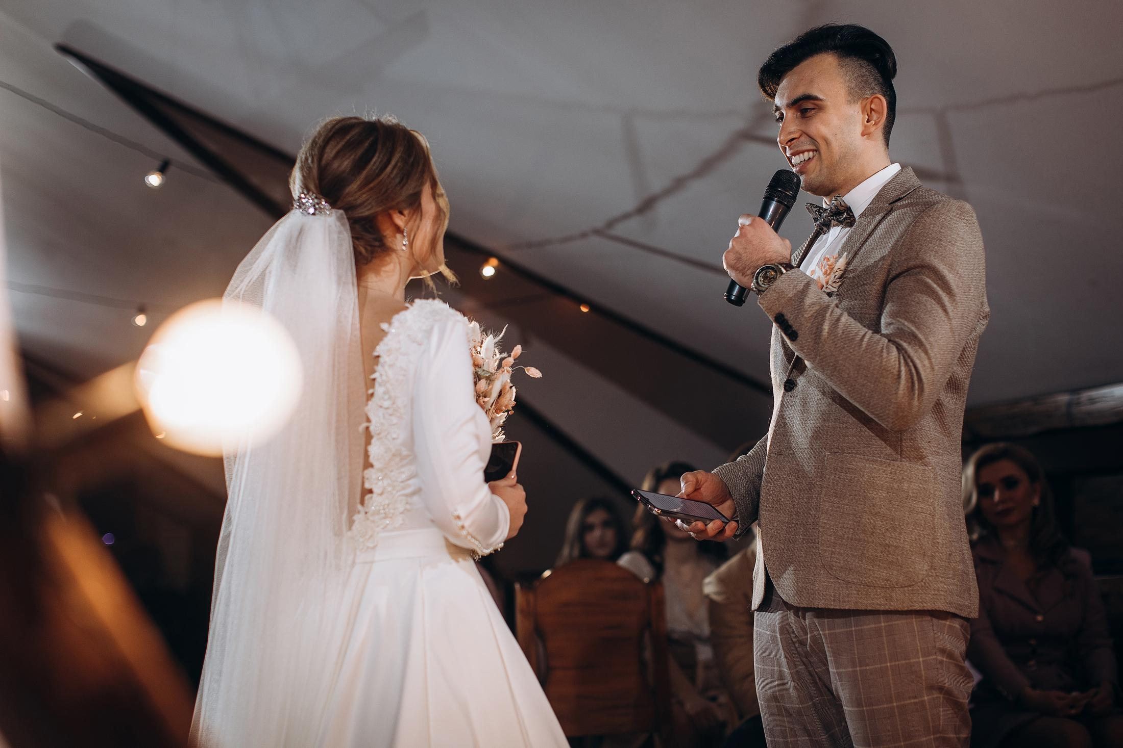 Анонс 2.02.2020. Свадебный фотограф в Риге Руслан Федюшин