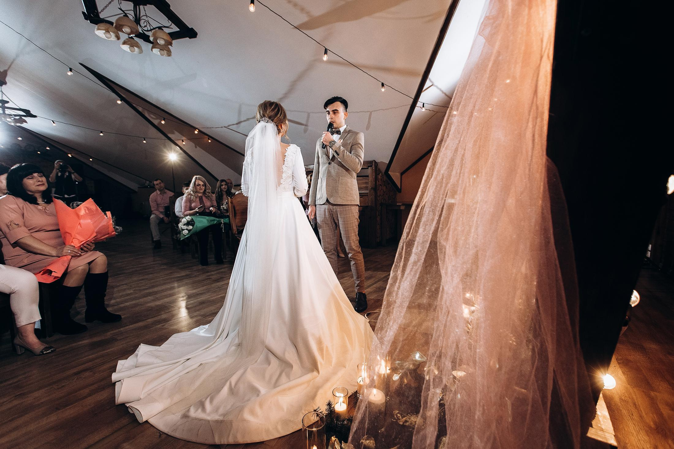 Анонс 2.02.2020. Свадебный фотограф в Риге Руслан Федюшин