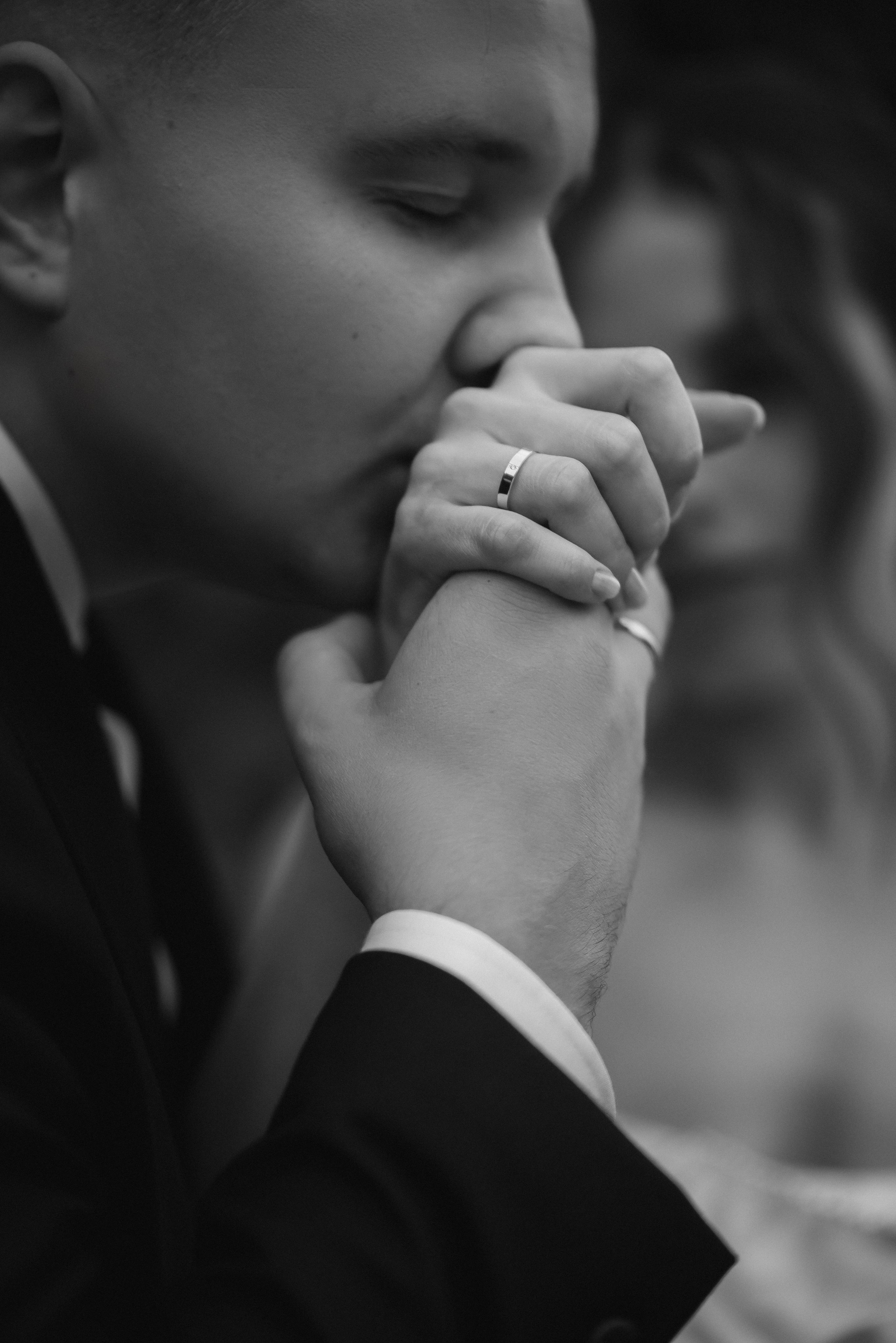 Весільна фотосесія в Києві, замок кохання, весілля, Київ, фотограф. Весільний та фотограф Київ Україна Олександра, свадебный Киев Украина