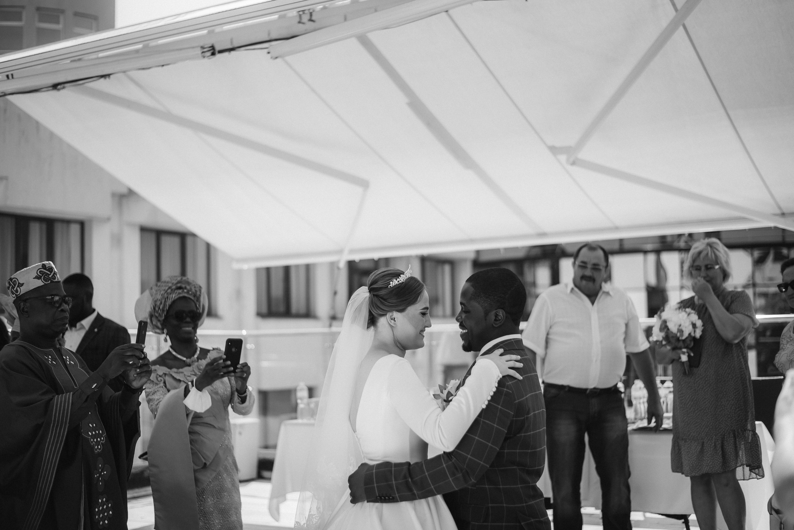 Інтернаціональне весілля Київ, весільний фотограф Україна, фотосесія. Весільний та фотограф Київ Україна Олександра, свадебный Киев Украина