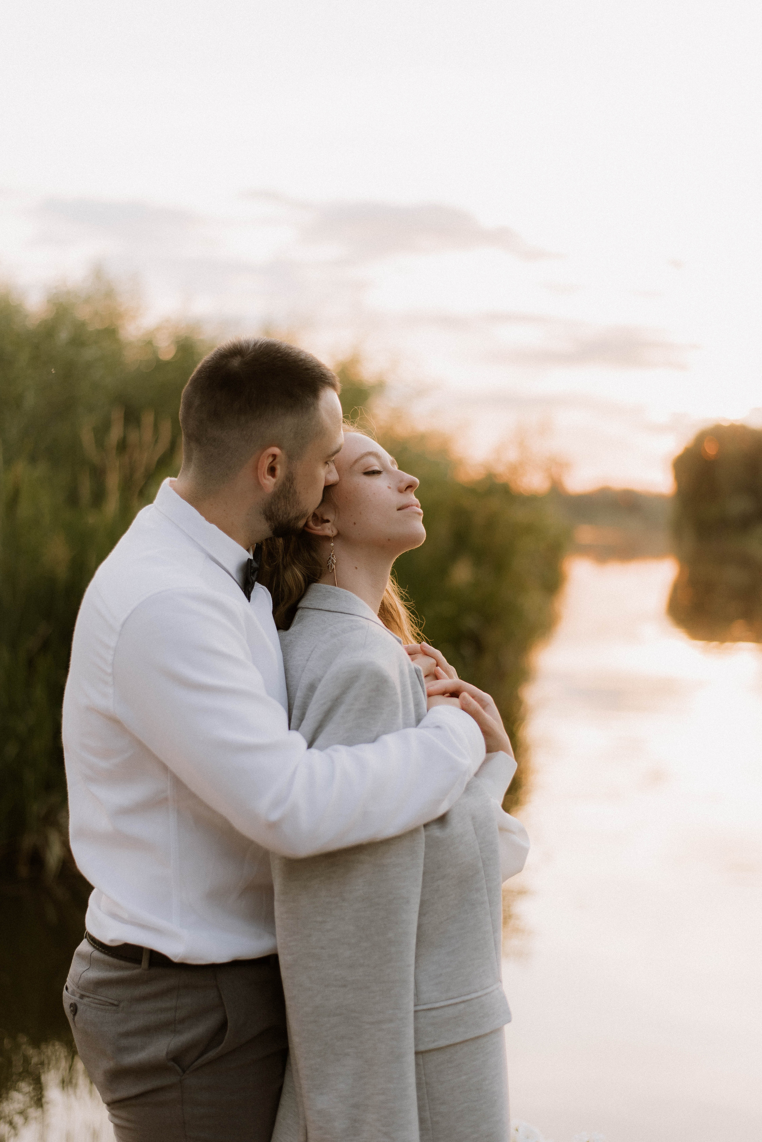 Весільна фотосесія на човні, Київ, Україна, весільний фотограф. Весільний та фотограф Київ Україна Олександра, свадебный Киев Украина