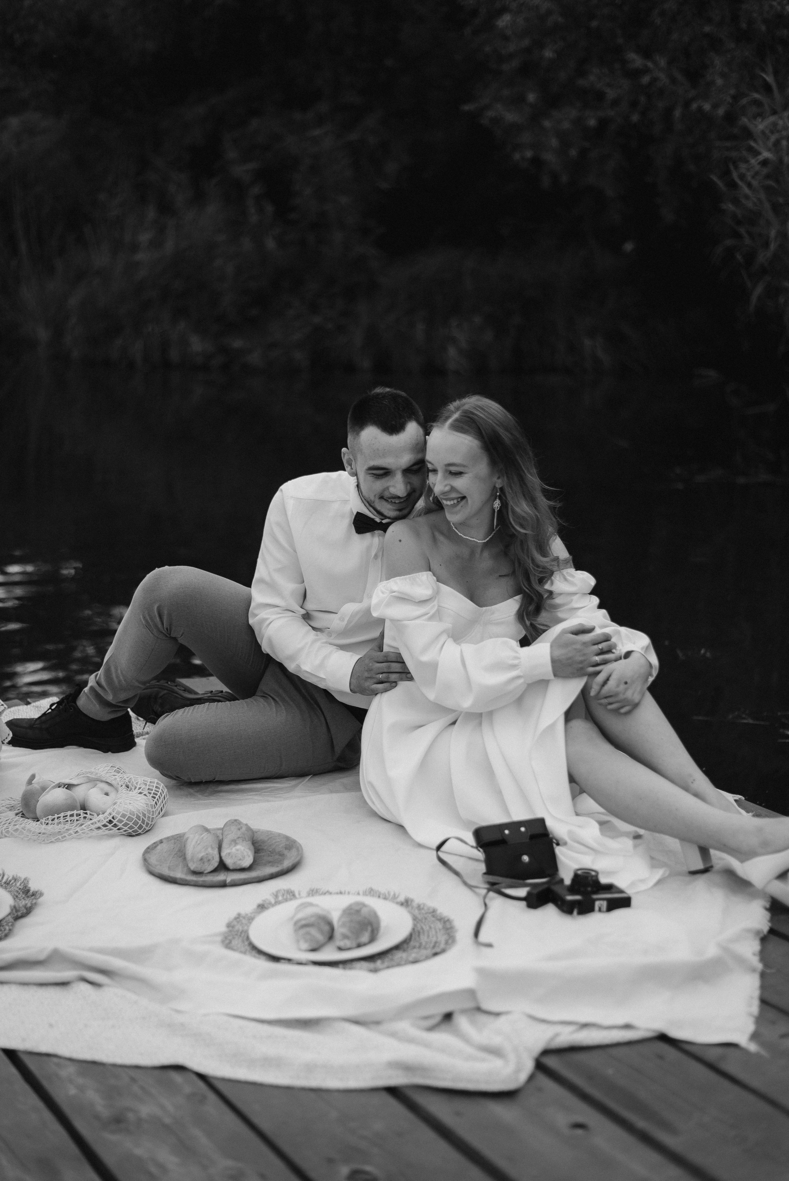 Весільна фотосесія на човні, Київ, Україна, весільний фотограф. Весільний та фотограф Київ Україна Олександра, свадебный Киев Украина