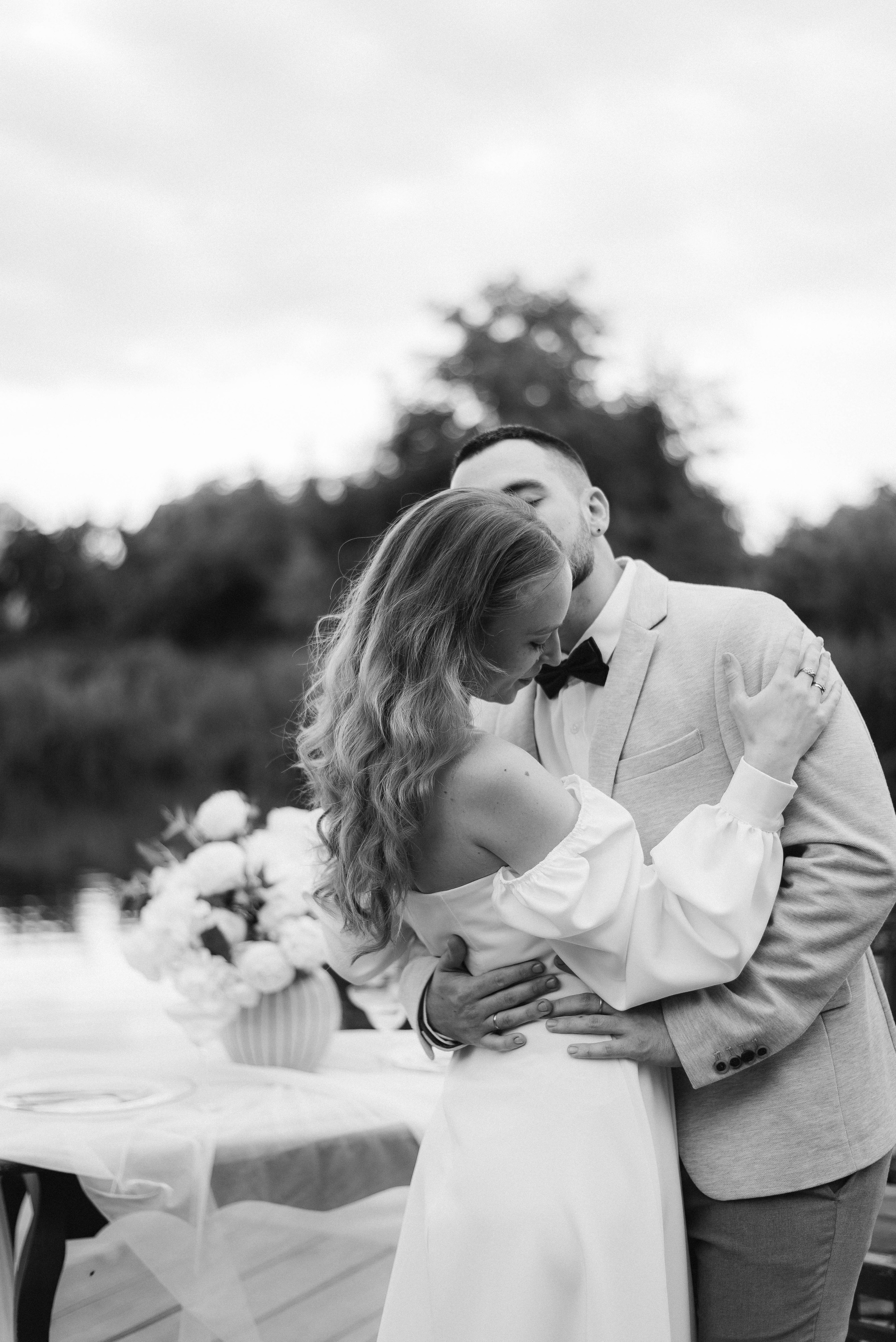 Весільна фотосесія на човні, Київ, Україна, весільний фотограф. Весільний та фотограф Київ Україна Олександра, свадебный Киев Украина