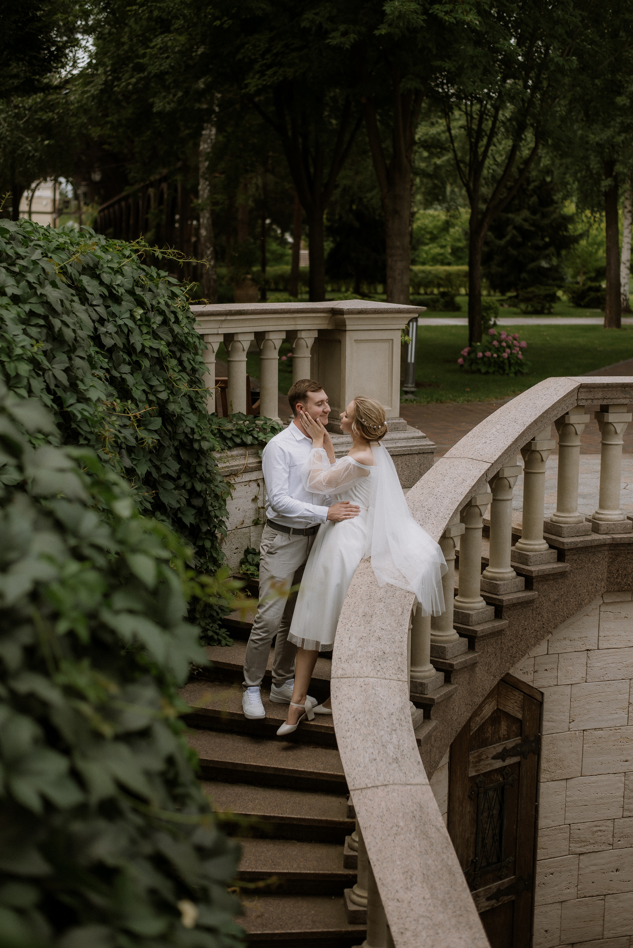 Весільна фотосесія в Межигір’ї, Київ, Україна, весільний фотограф. Весільний та фотограф Київ Україна Олександра, свадебный Киев Украина