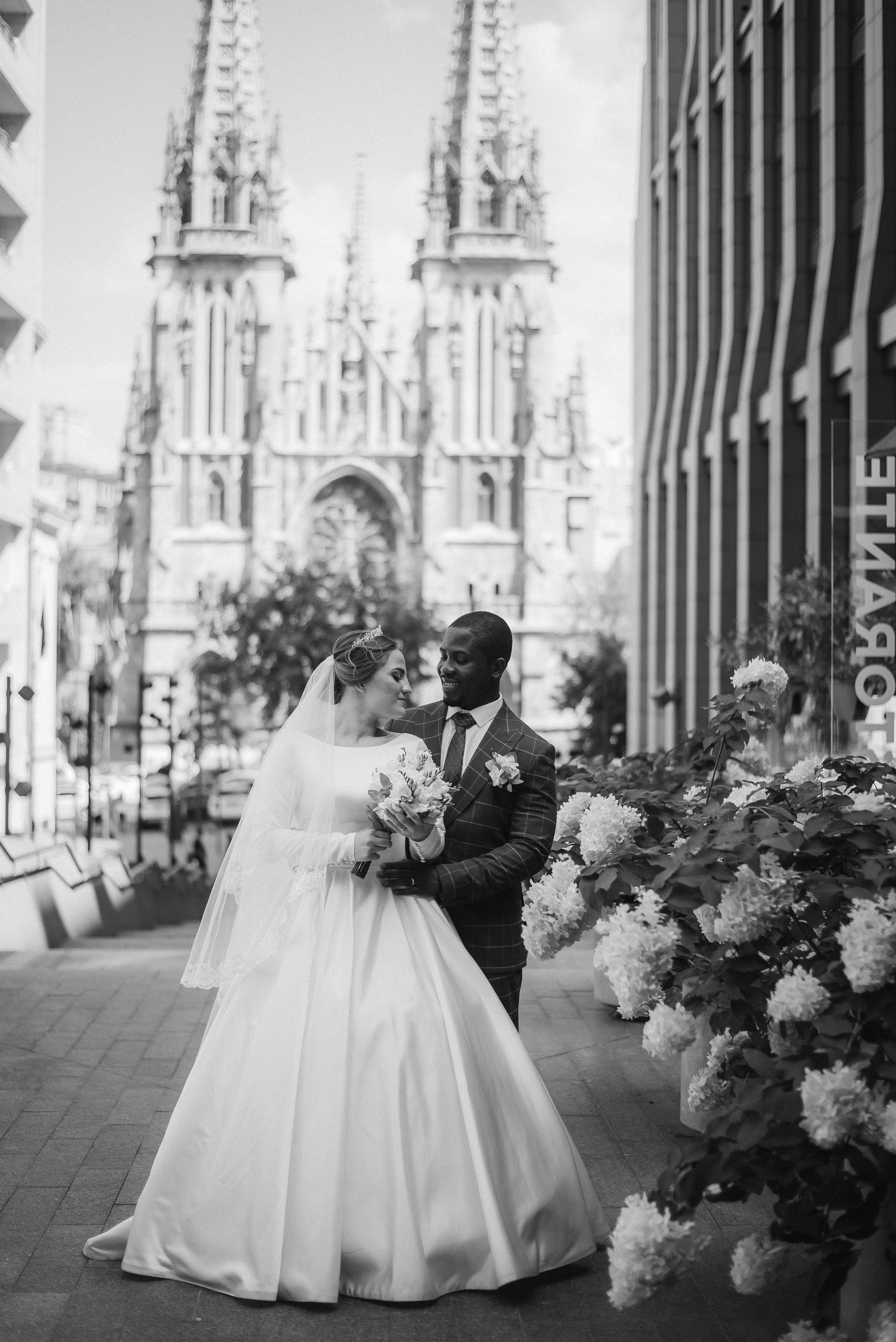 Інтернаціональне весілля Київ, весільний фотограф Україна, фотосесія. Весільний та фотограф Київ Україна Олександра, свадебный Киев Украина