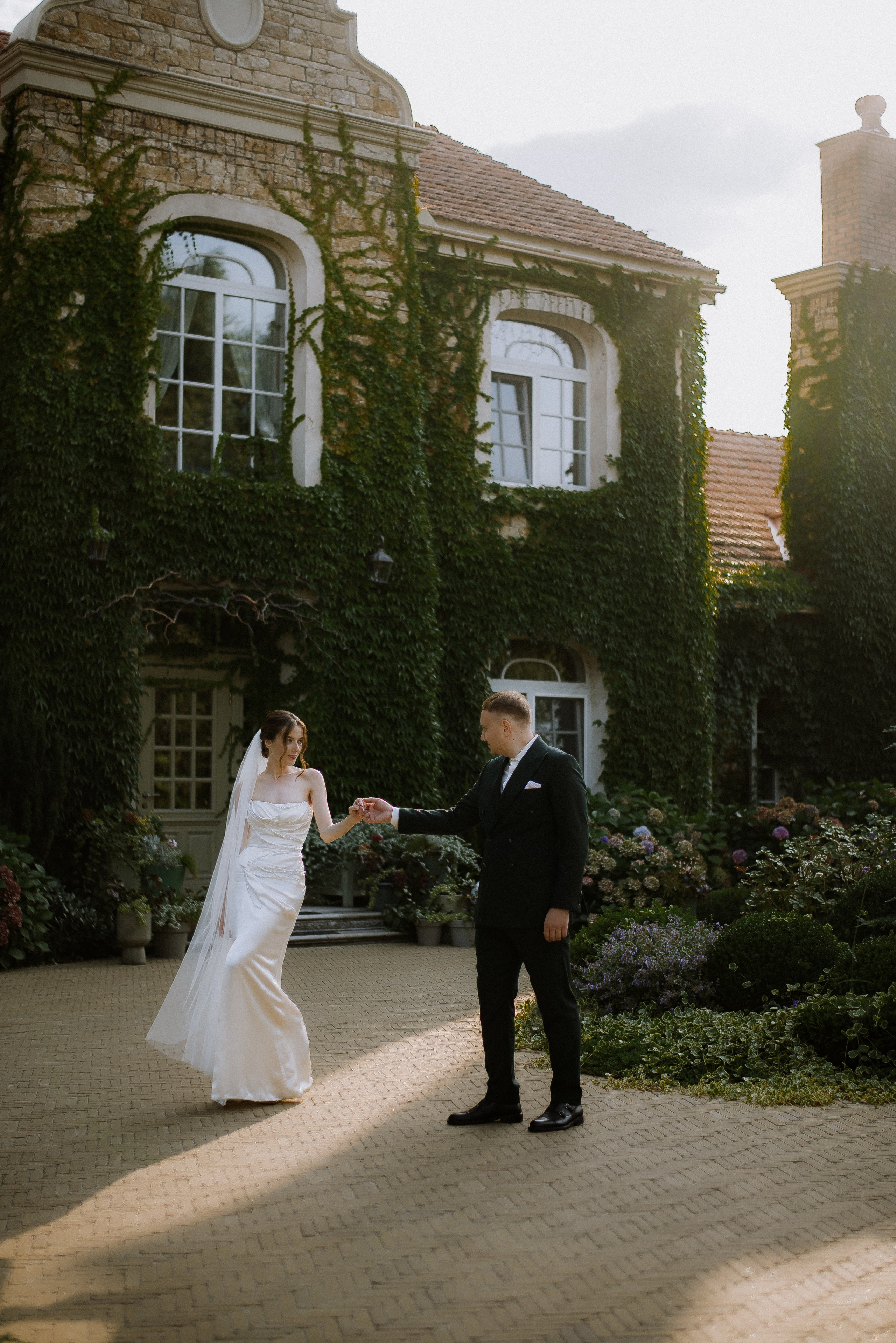 Весільна фотосесія в Києві, замок кохання, весілля, Київ, фотограф. Весільний та фотограф Київ Україна Олександра, свадебный Киев Украина