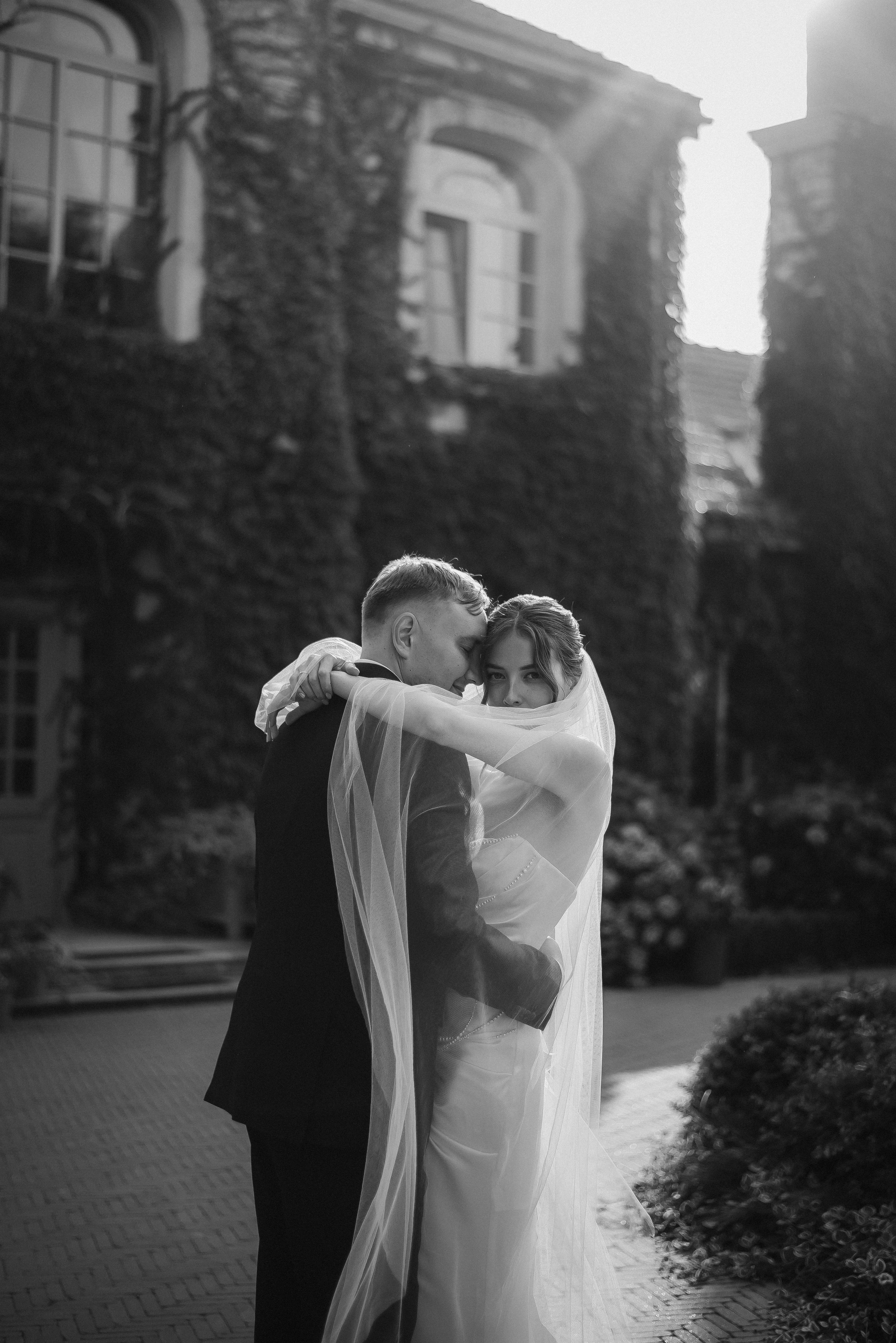 Весільна фотосесія в Києві, замок кохання, весілля, Київ, фотограф. Весільний та фотограф Київ Україна Олександра, свадебный Киев Украина