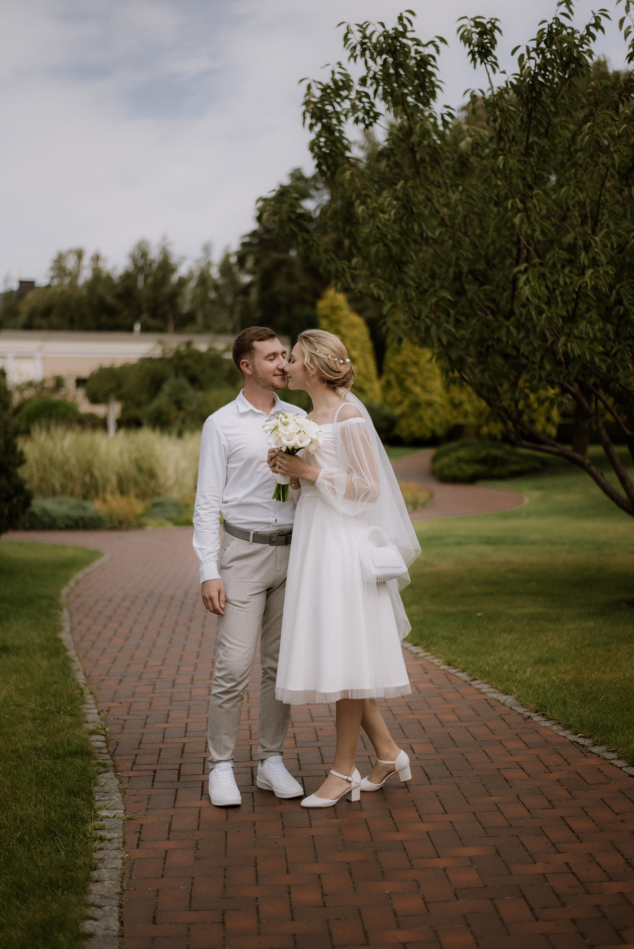 Весільна фотосесія в Межигір’ї, Київ, Україна, весільний фотограф. Весільний та фотограф Київ Україна Олександра, свадебный Киев Украина