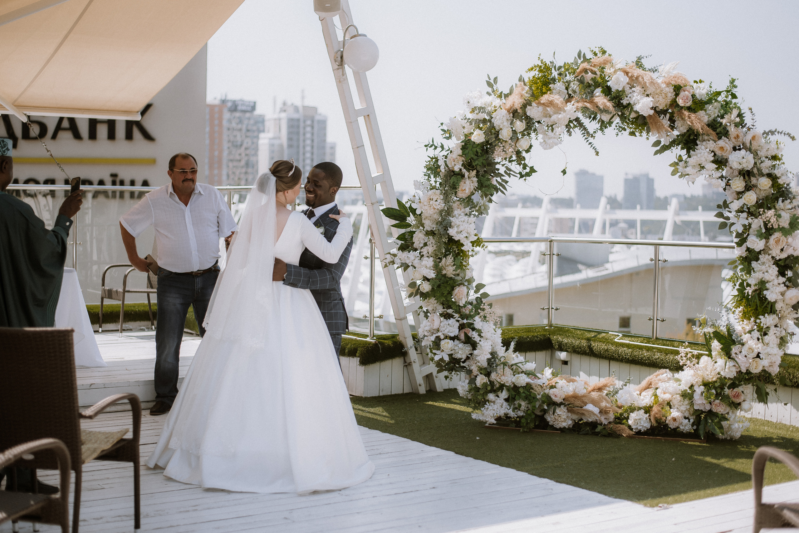 Інтернаціональне весілля Київ, весільний фотограф Україна, фотосесія. Весільний та фотограф Київ Україна Олександра, свадебный Киев Украина