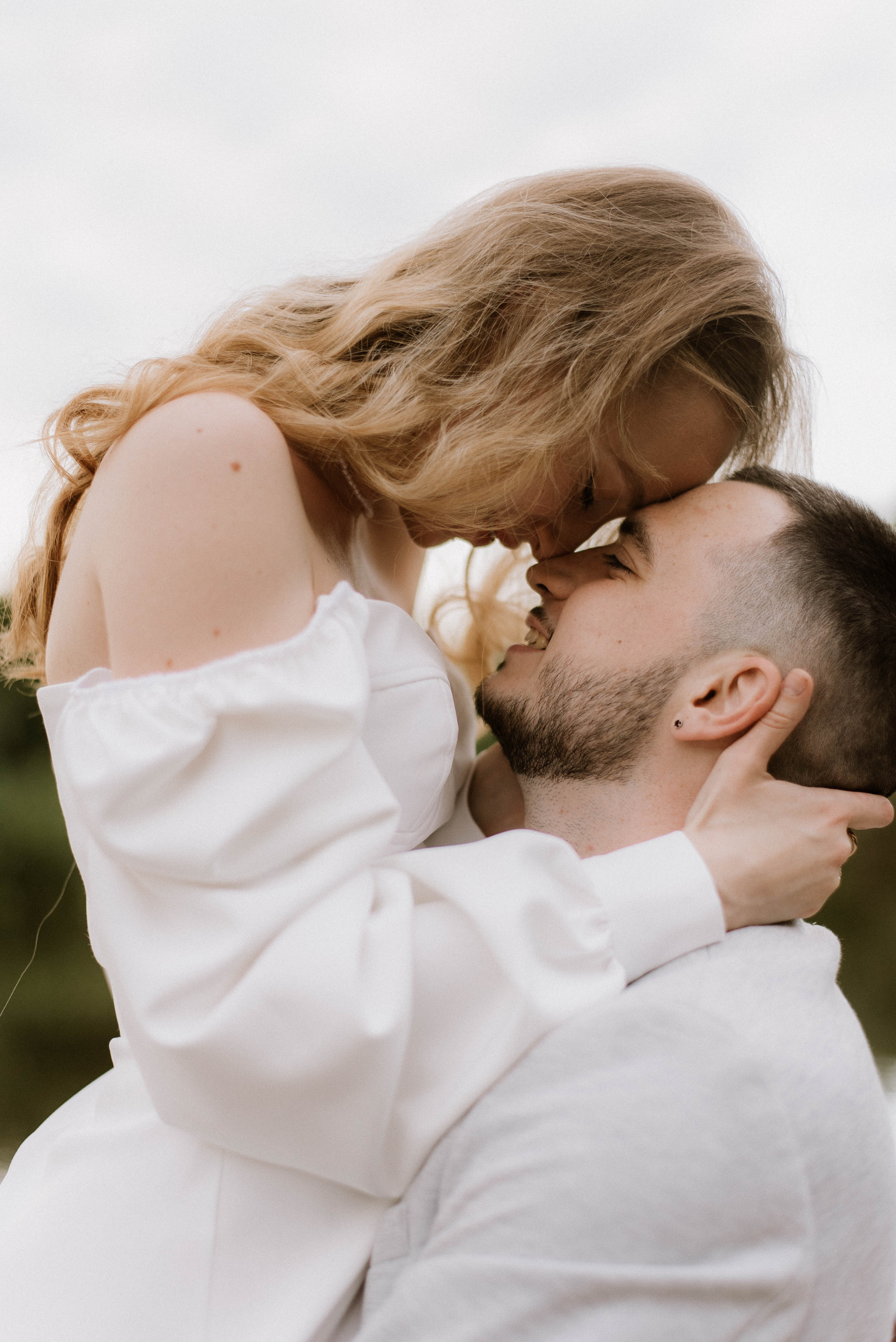 Весільна фотосесія на човні, Київ, Україна, весільний фотограф. Весільний та фотограф Київ Україна Олександра, свадебный Киев Украина