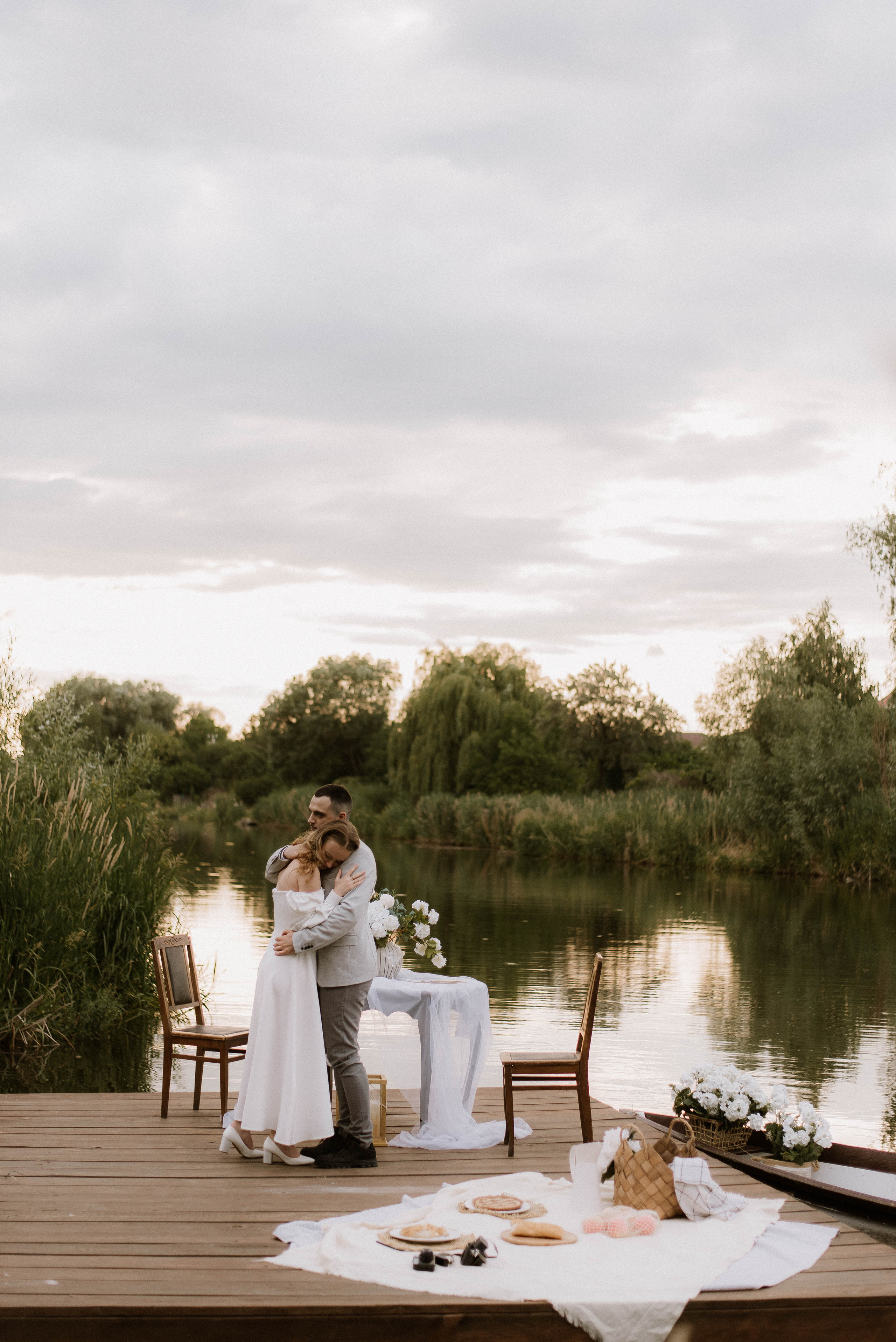 Весільна фотосесія на човні, Київ, Україна, весільний фотограф. Весільний та фотограф Київ Україна Олександра, свадебный Киев Украина