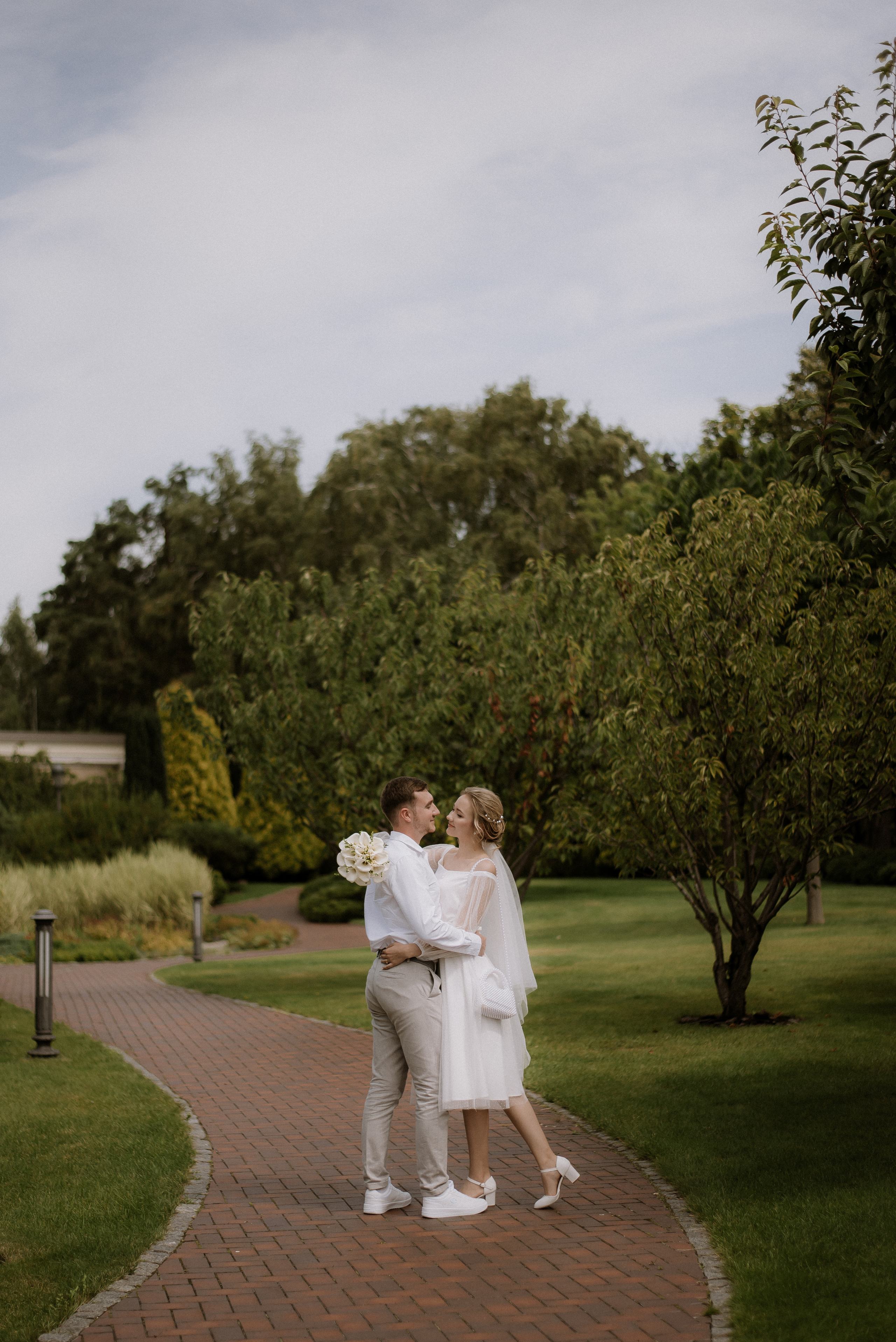 Весільна фотосесія в Межигір’ї, Київ, Україна, весільний фотограф. Весільний та фотограф Київ Україна Олександра, свадебный Киев Украина