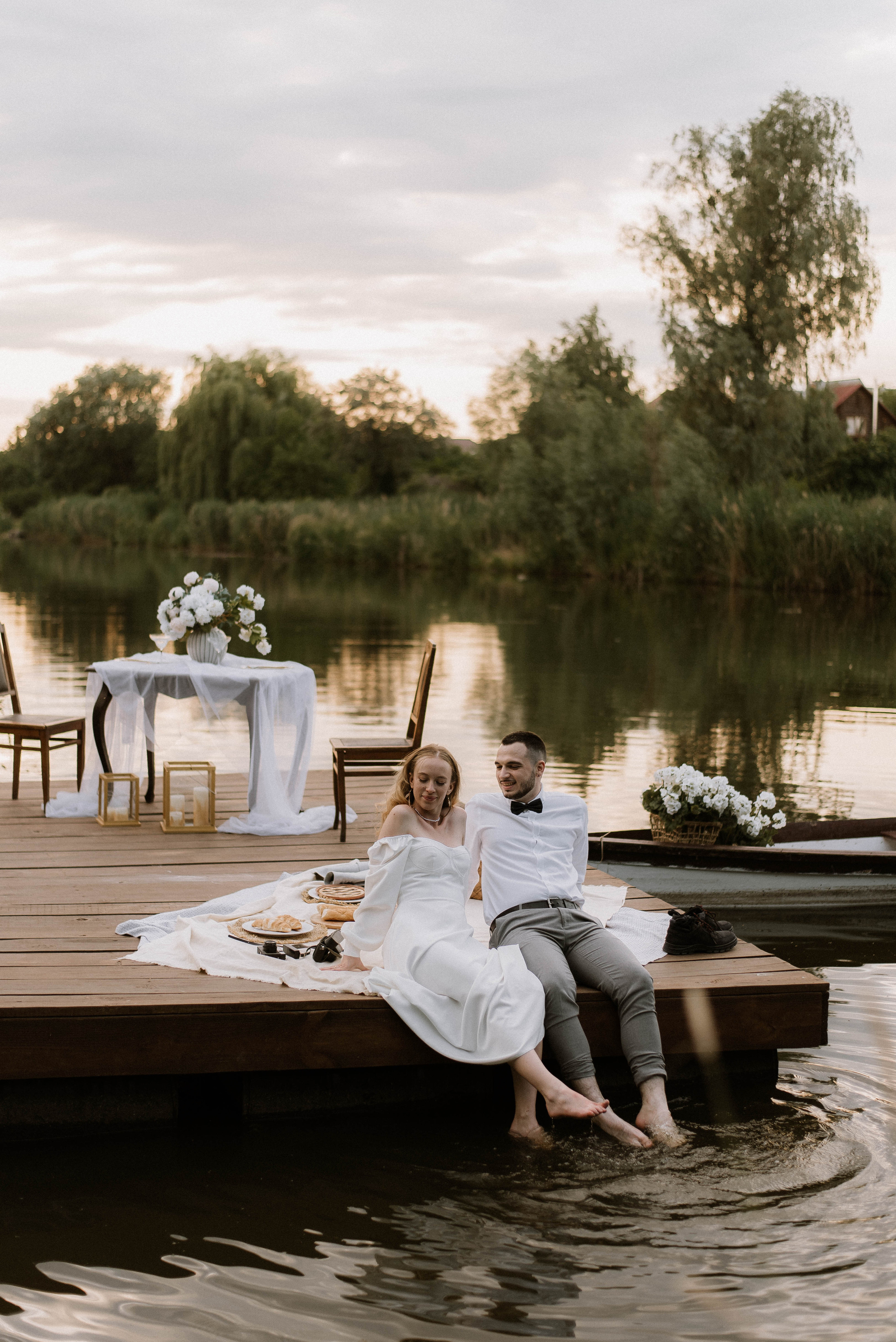 Весільна фотосесія на човні, Київ, Україна, весільний фотограф. Весільний та фотограф Київ Україна Олександра, свадебный Киев Украина