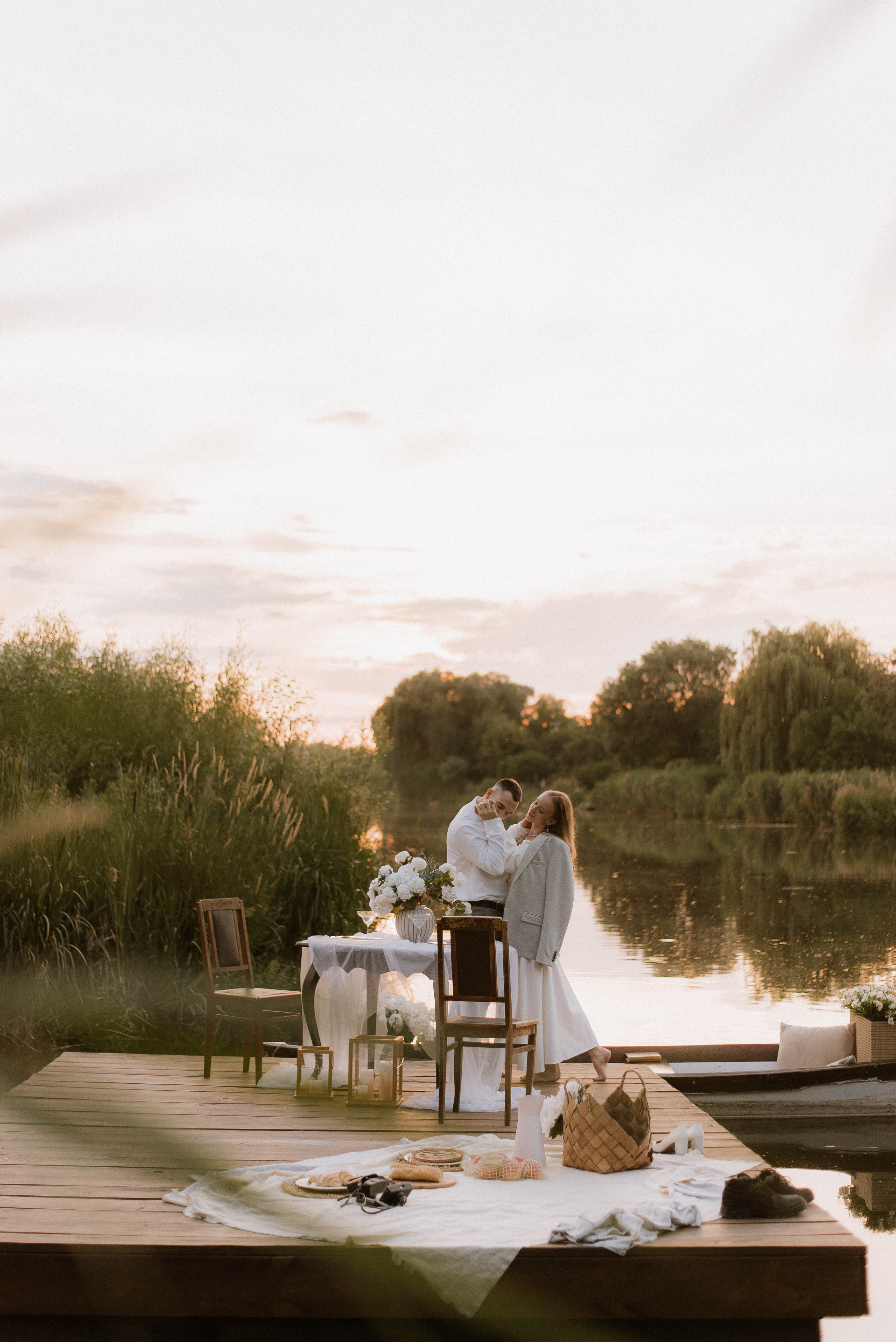 Весільна фотосесія на човні, Київ, Україна, весільний фотограф. Весільний та фотограф Київ Україна Олександра, свадебный Киев Украина