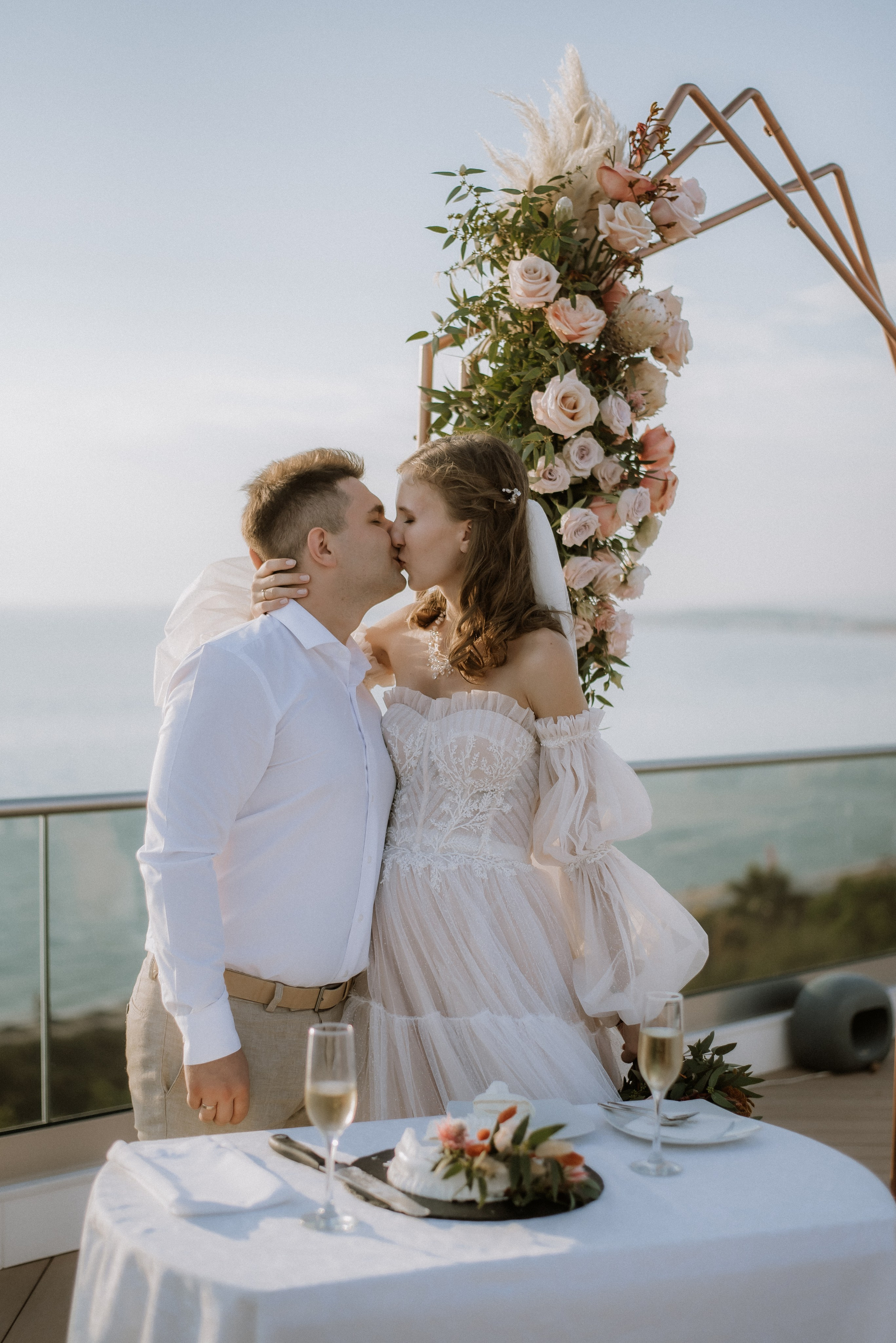 Wedding in Greece, весілля в Греції, на морі, весільний фотограф, Київ. Весільний та фотограф Київ Україна Олександра, свадебный Киев Украина