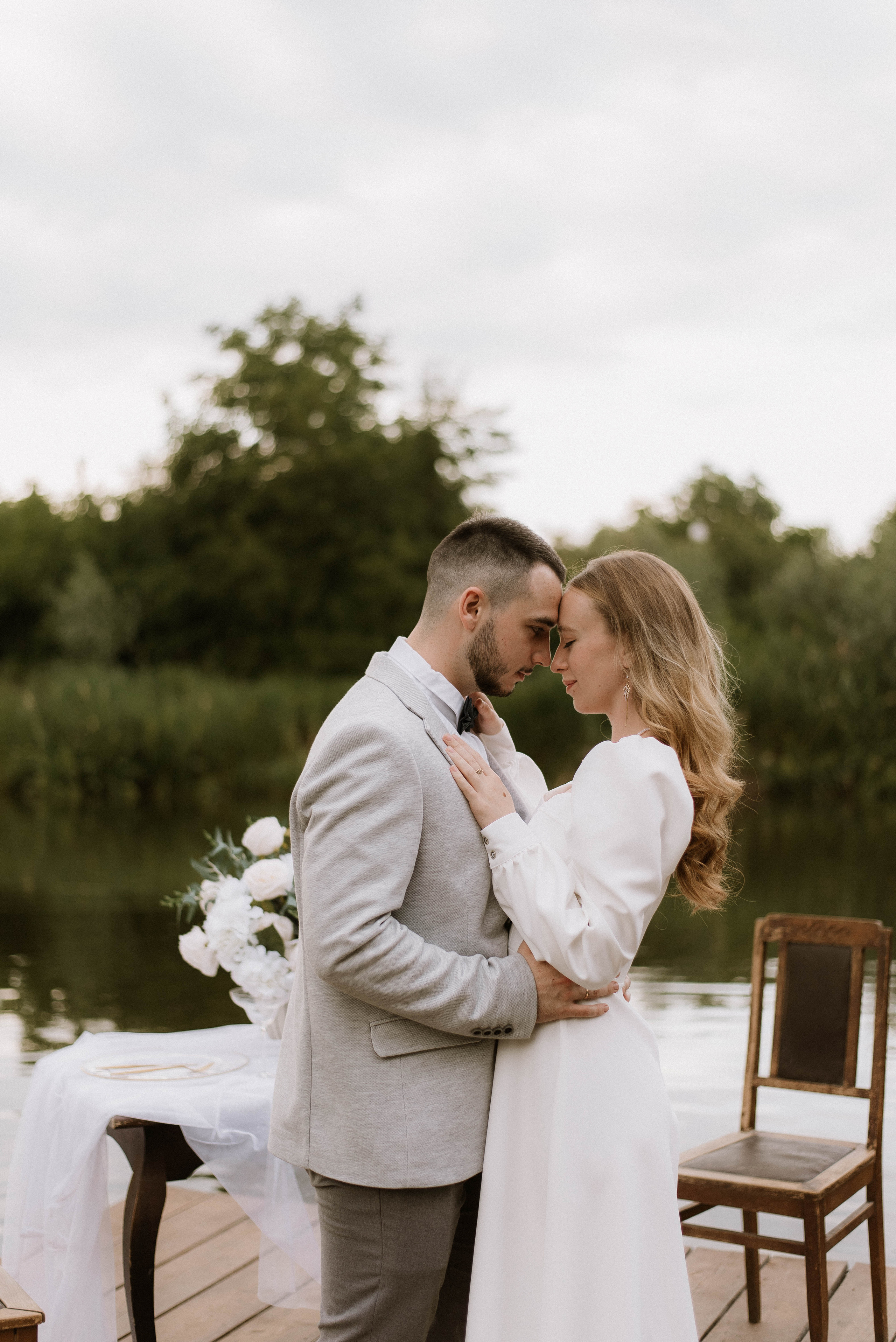 Весільна фотосесія на човні, Київ, Україна, весільний фотограф. Весільний та фотограф Київ Україна Олександра, свадебный Киев Украина