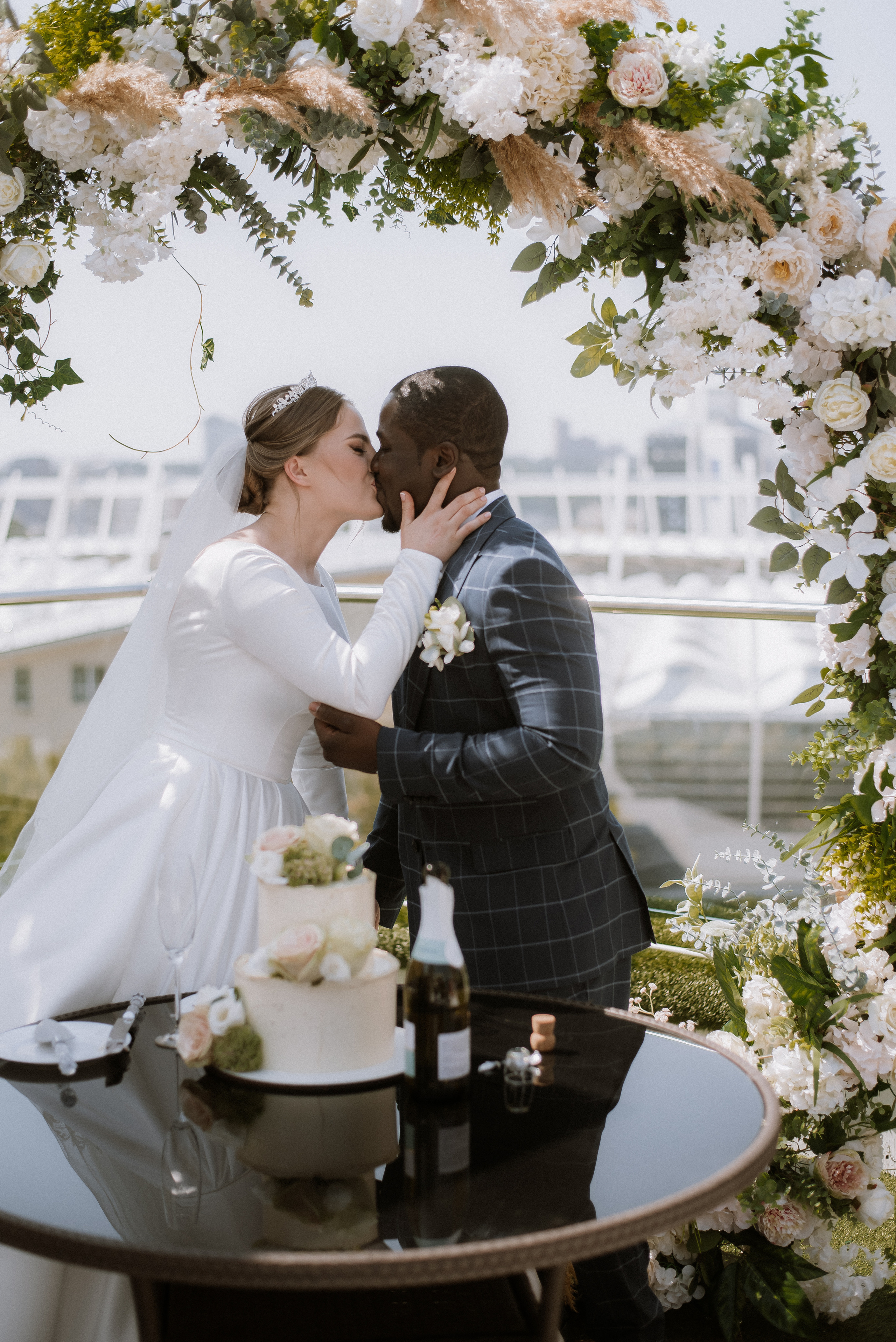 Інтернаціональне весілля Київ, весільний фотограф Україна, фотосесія. Весільний та фотограф Київ Україна Олександра, свадебный Киев Украина