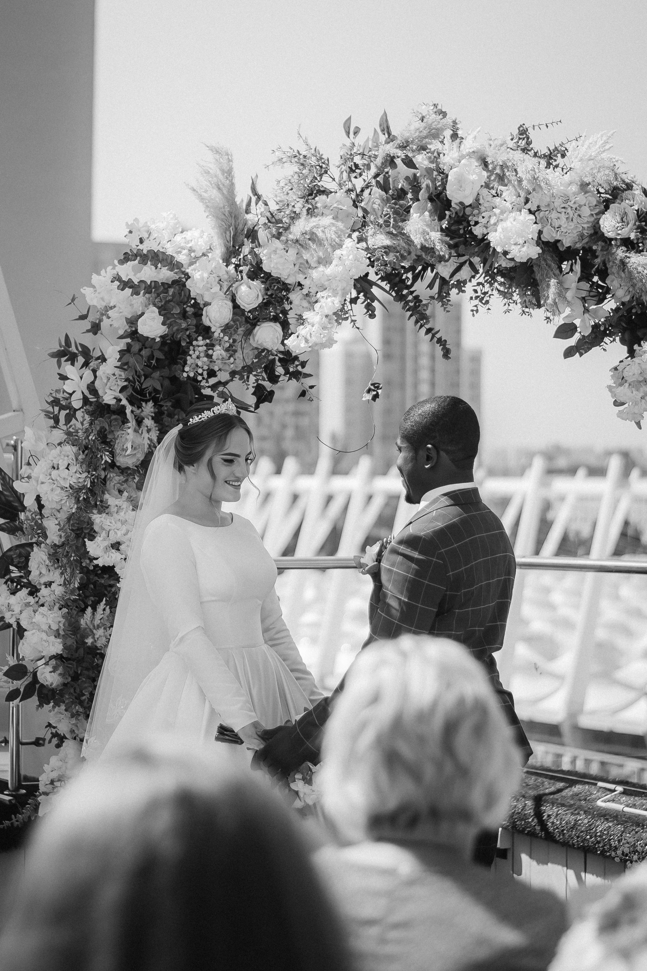 Інтернаціональне весілля Київ, весільний фотограф Україна, фотосесія. Весільний та фотограф Київ Україна Олександра, свадебный Киев Украина