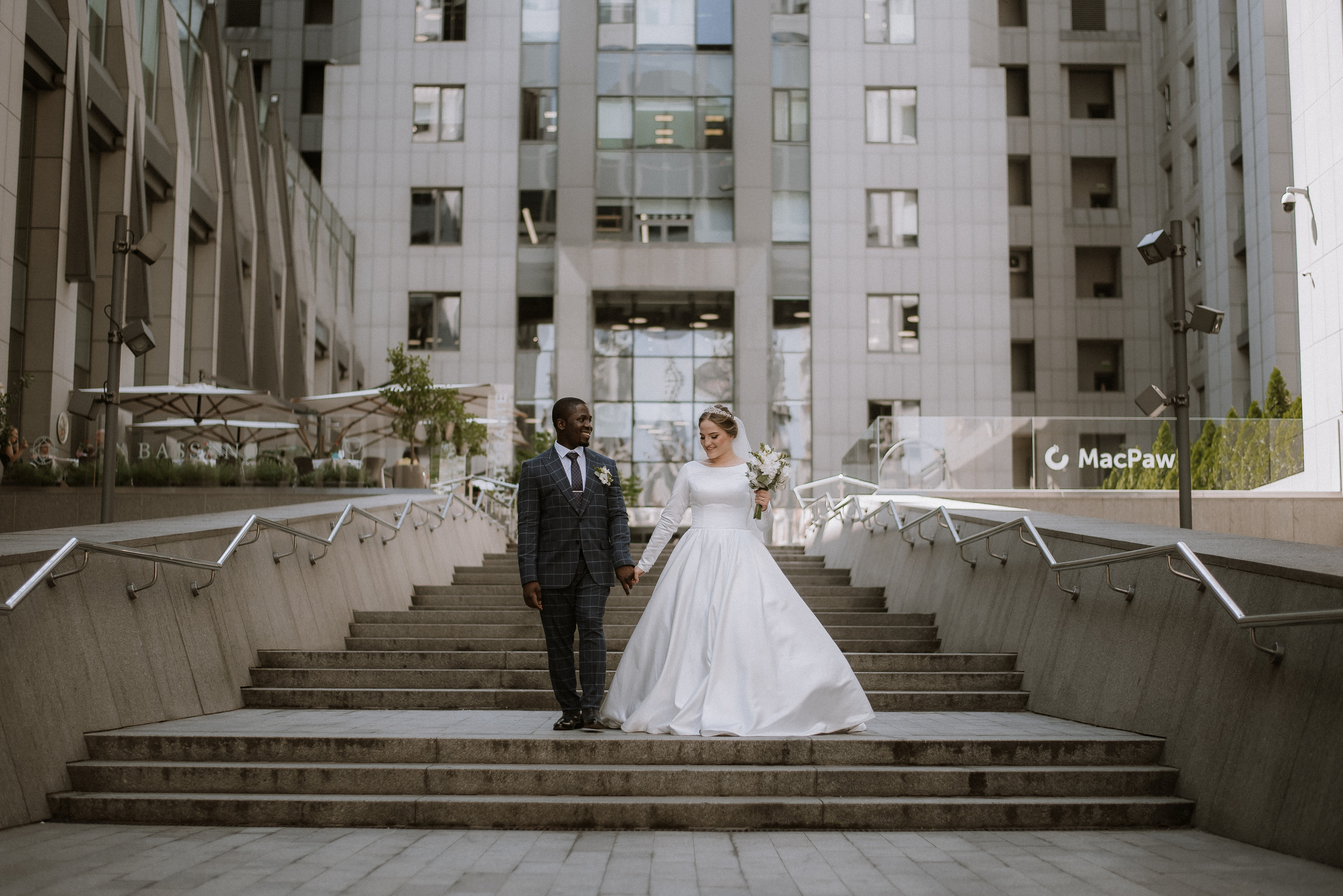 Інтернаціональне весілля Київ, весільний фотограф Україна, фотосесія. Весільний та фотограф Київ Україна Олександра, свадебный Киев Украина