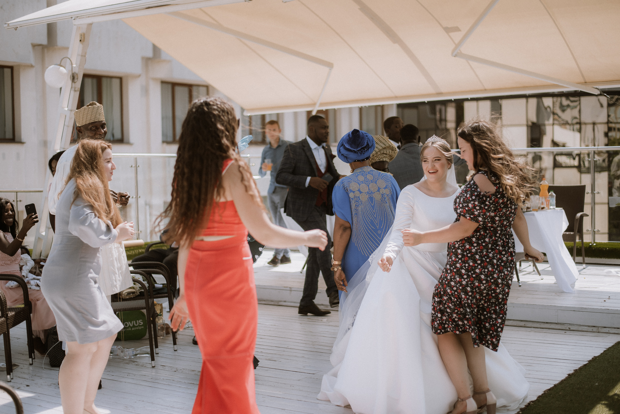 Інтернаціональне весілля Київ, весільний фотограф Україна, фотосесія. Весільний та фотограф Київ Україна Олександра, свадебный Киев Украина