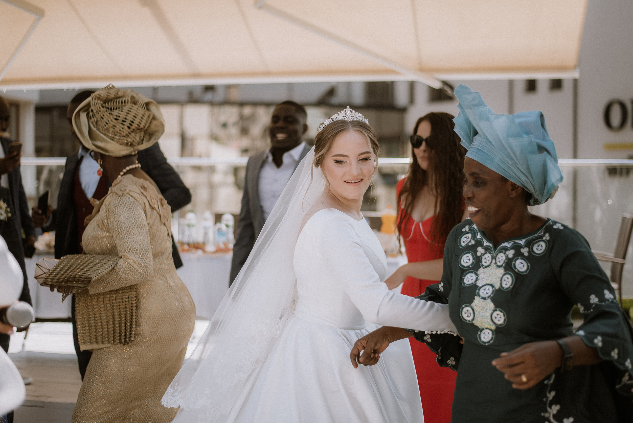 Інтернаціональне весілля Київ, весільний фотограф Україна, фотосесія. Весільний та фотограф Київ Україна Олександра, свадебный Киев Украина