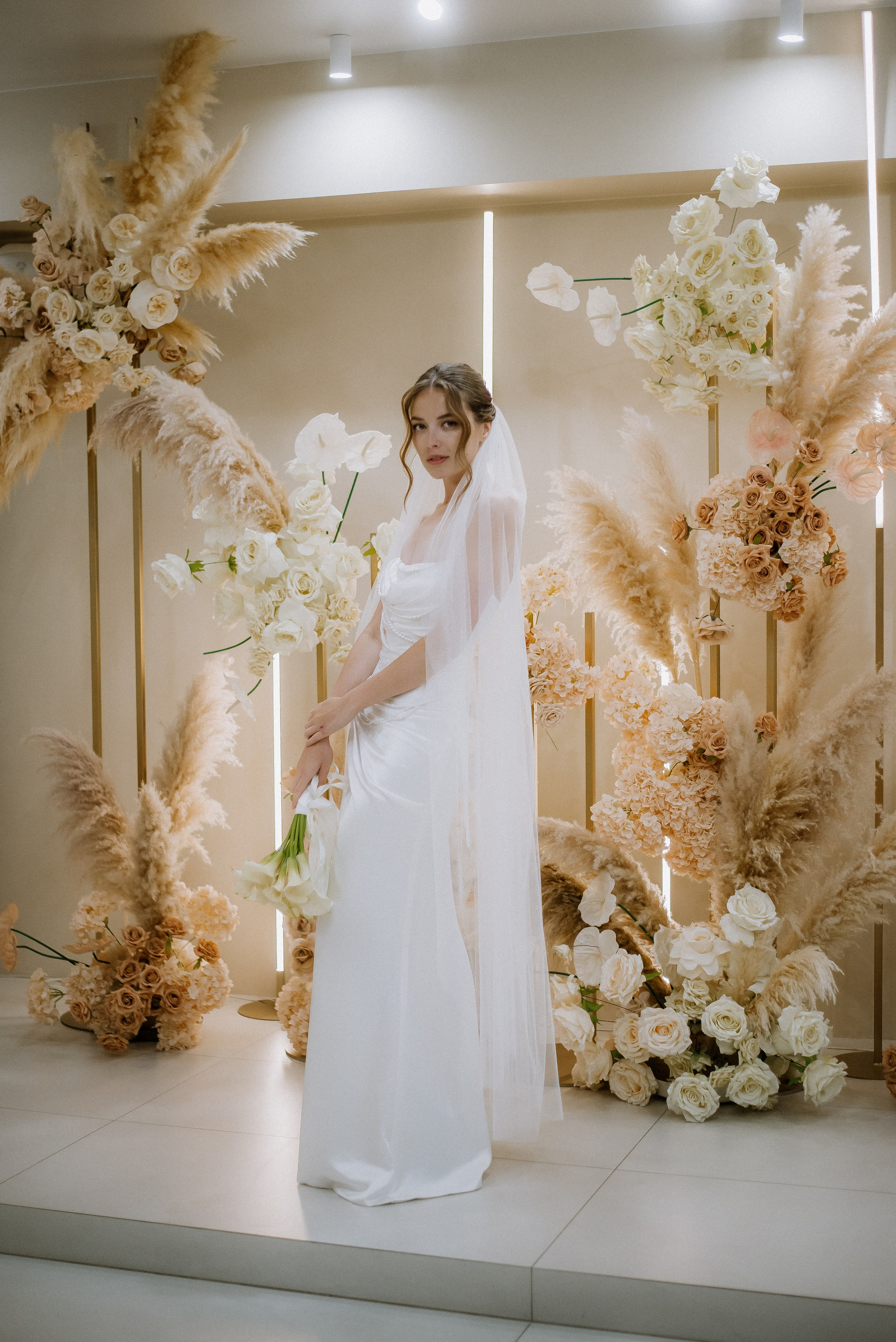 Весільна фотосесія в Києві, замок кохання, весілля, Київ, фотограф. Весільний та фотограф Київ Україна Олександра, свадебный Киев Украина