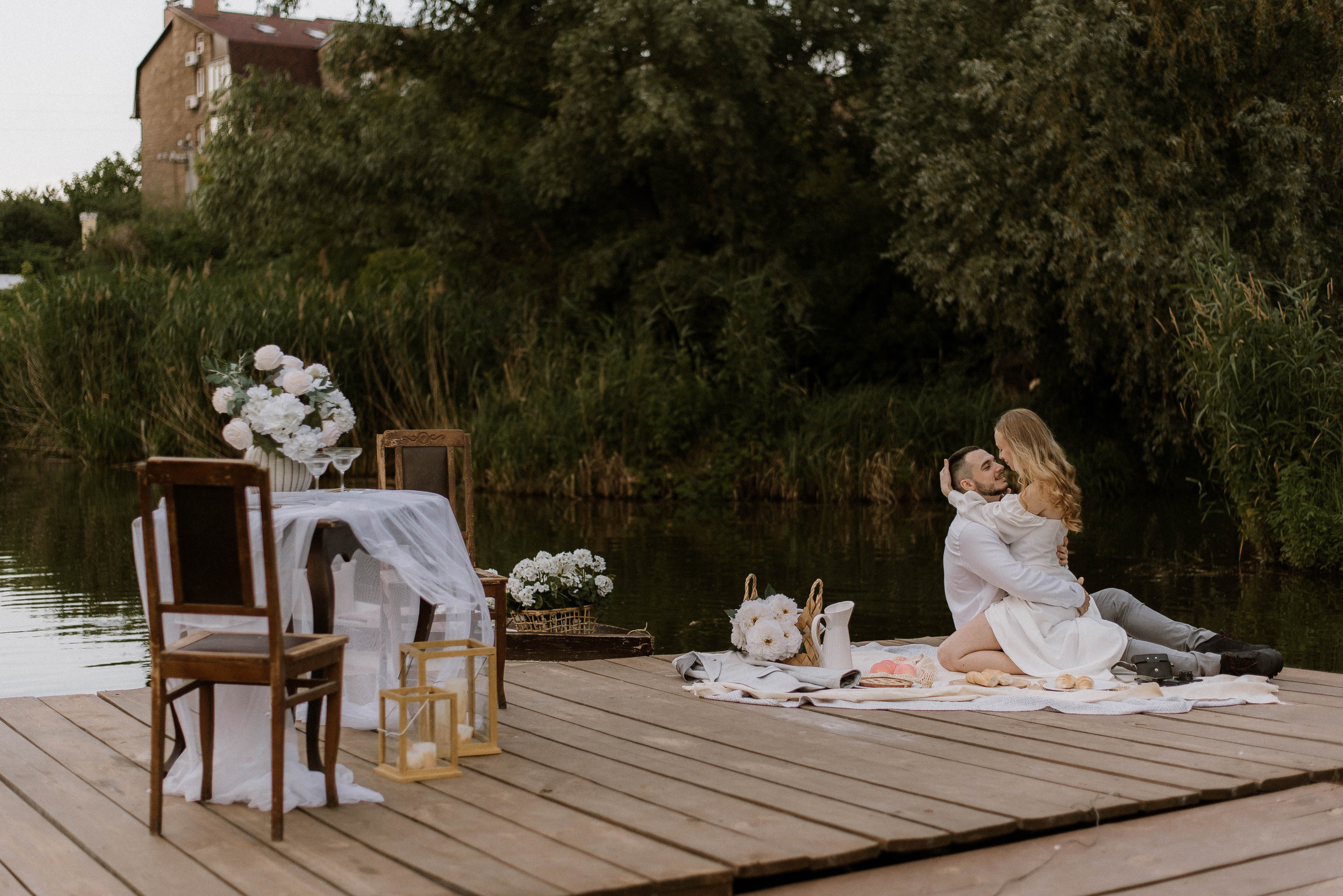 Весільна фотосесія на човні, Київ, Україна, весільний фотограф. Весільний та фотограф Київ Україна Олександра, свадебный Киев Украина