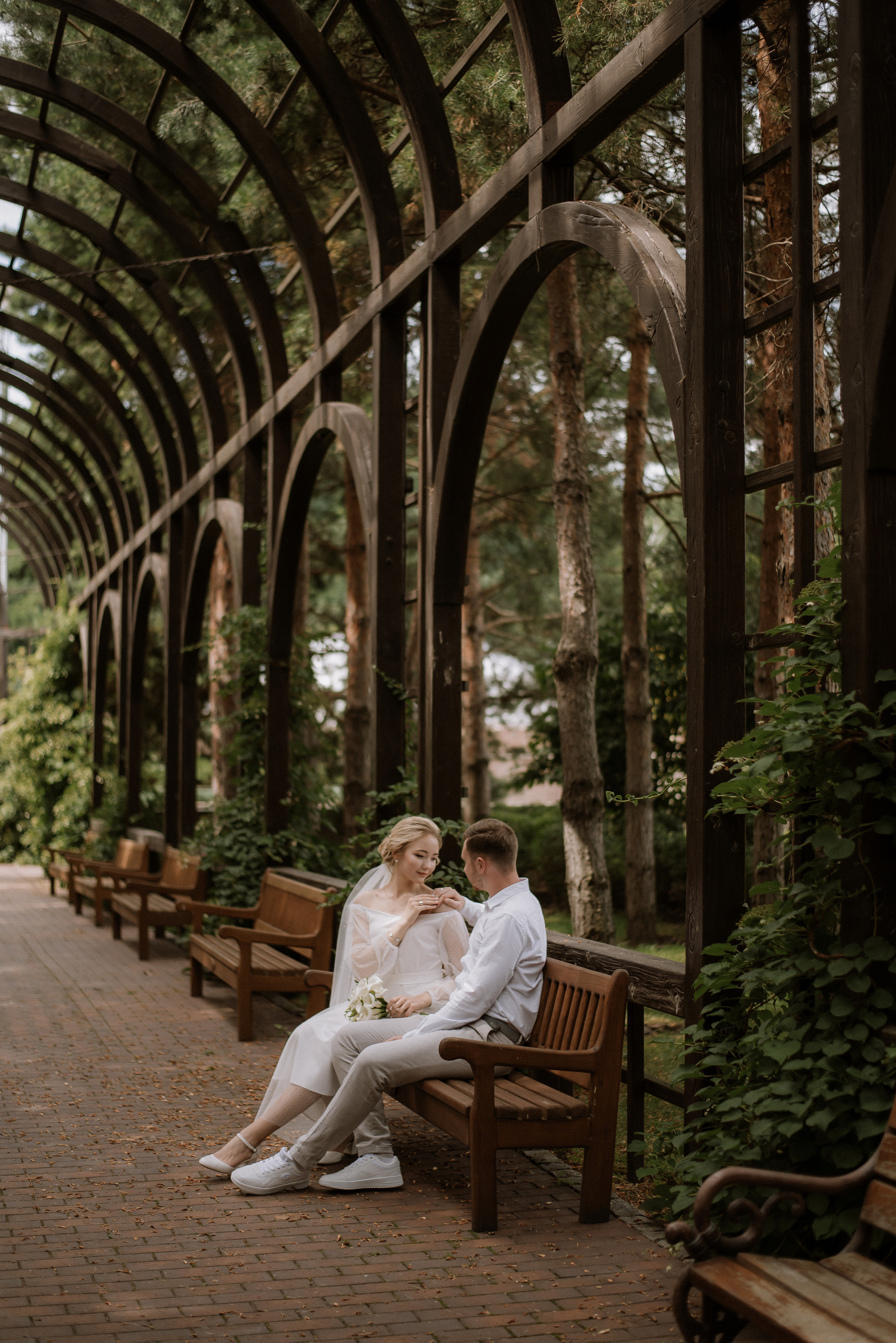 Весільна фотосесія в Межигір’ї, Київ, Україна, весільний фотограф. Весільний та фотограф Київ Україна Олександра, свадебный Киев Украина