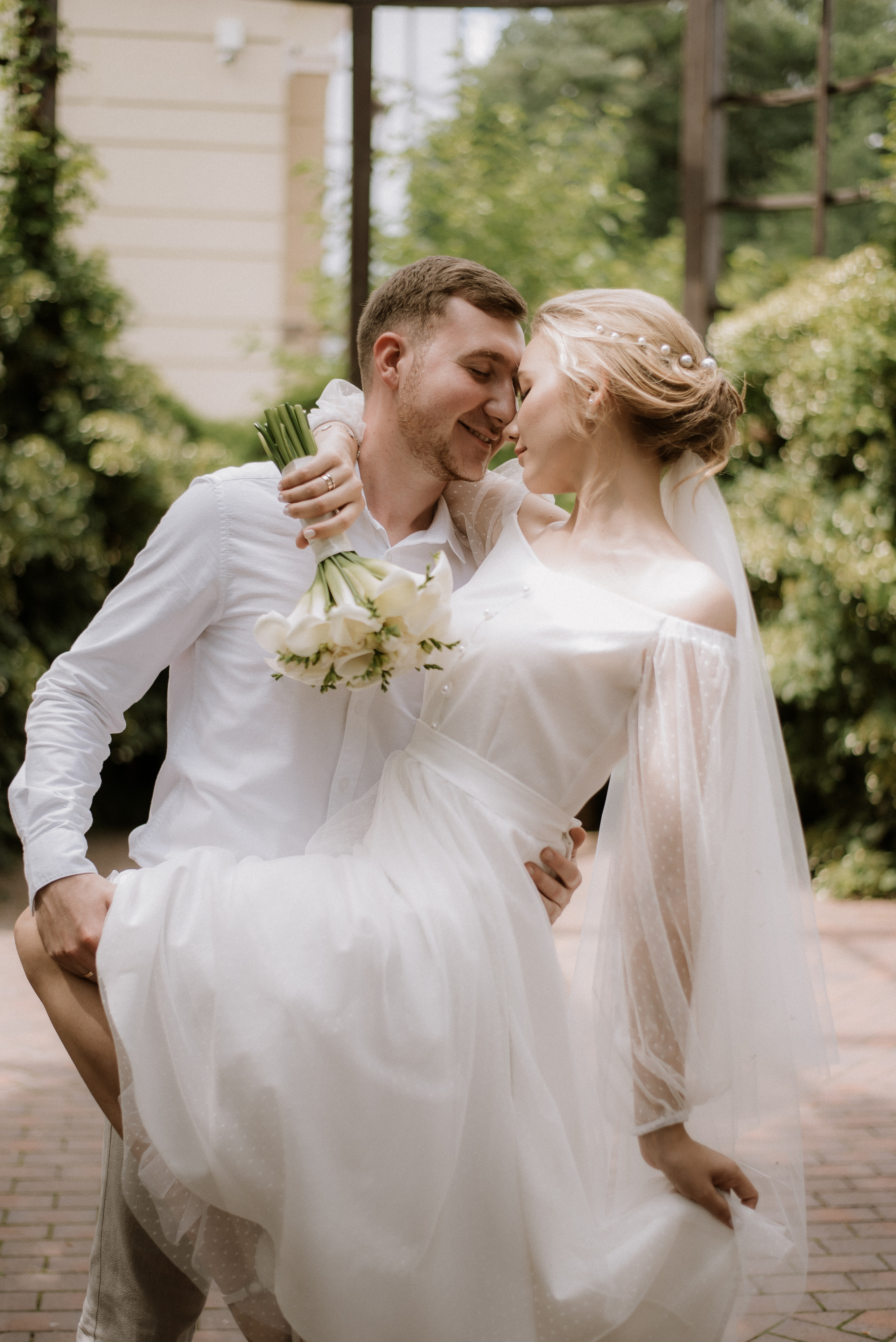 Весільна фотосесія в Межигір’ї, Київ, Україна, весільний фотограф. Весільний та фотограф Київ Україна Олександра, свадебный Киев Украина