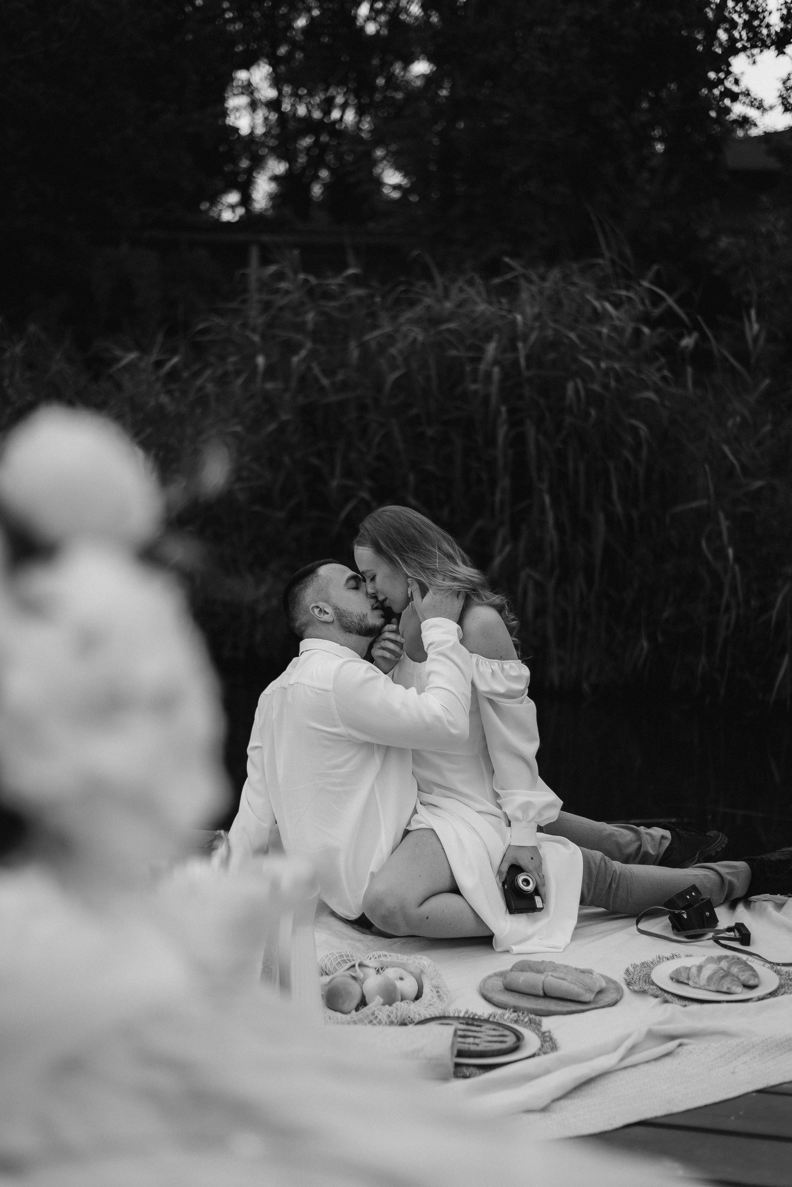 Весільна фотосесія на човні, Київ, Україна, весільний фотограф. Весільний та фотограф Київ Україна Олександра, свадебный Киев Украина