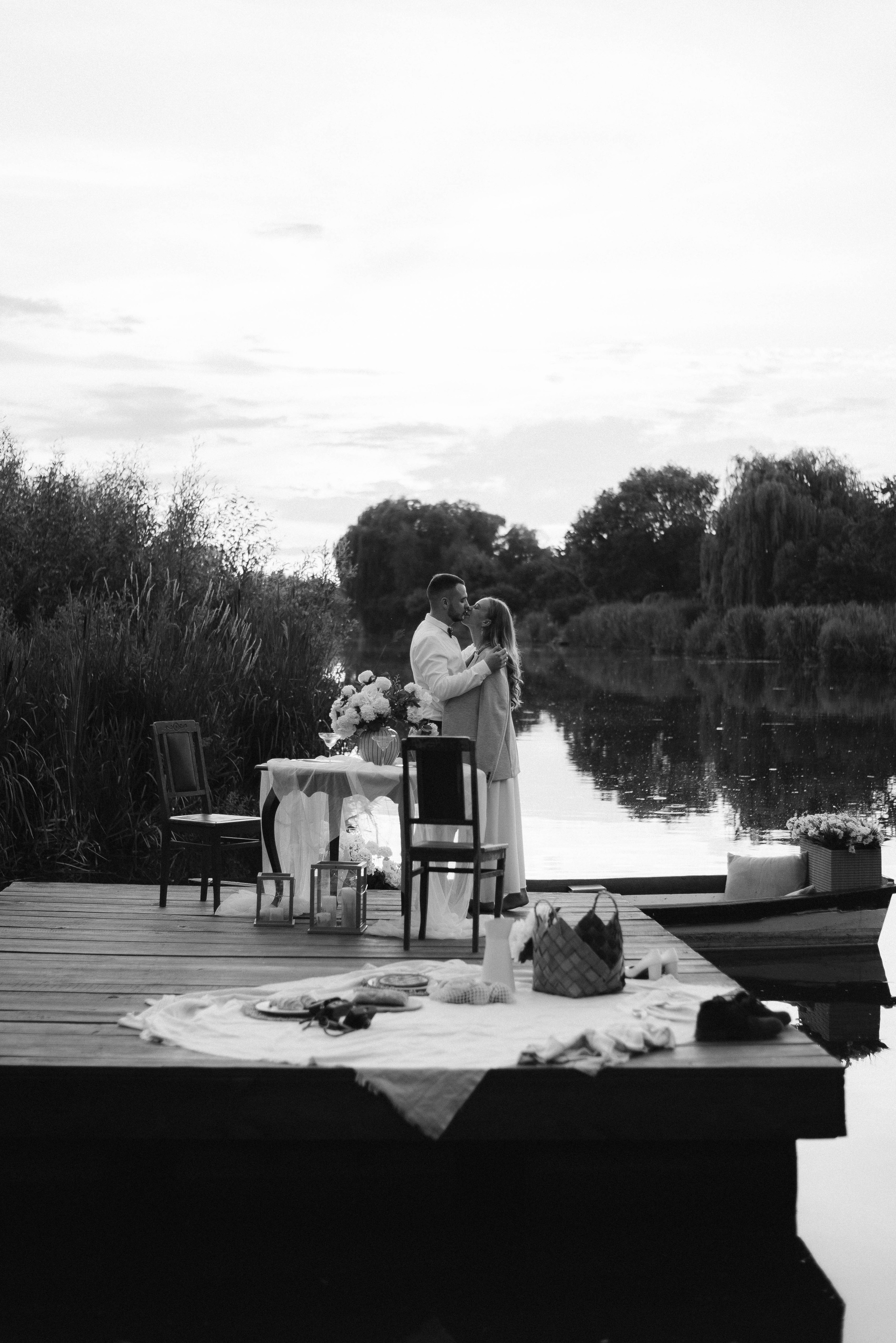 Весільна фотосесія на човні, Київ, Україна, весільний фотограф. Весільний та фотограф Київ Україна Олександра, свадебный Киев Украина