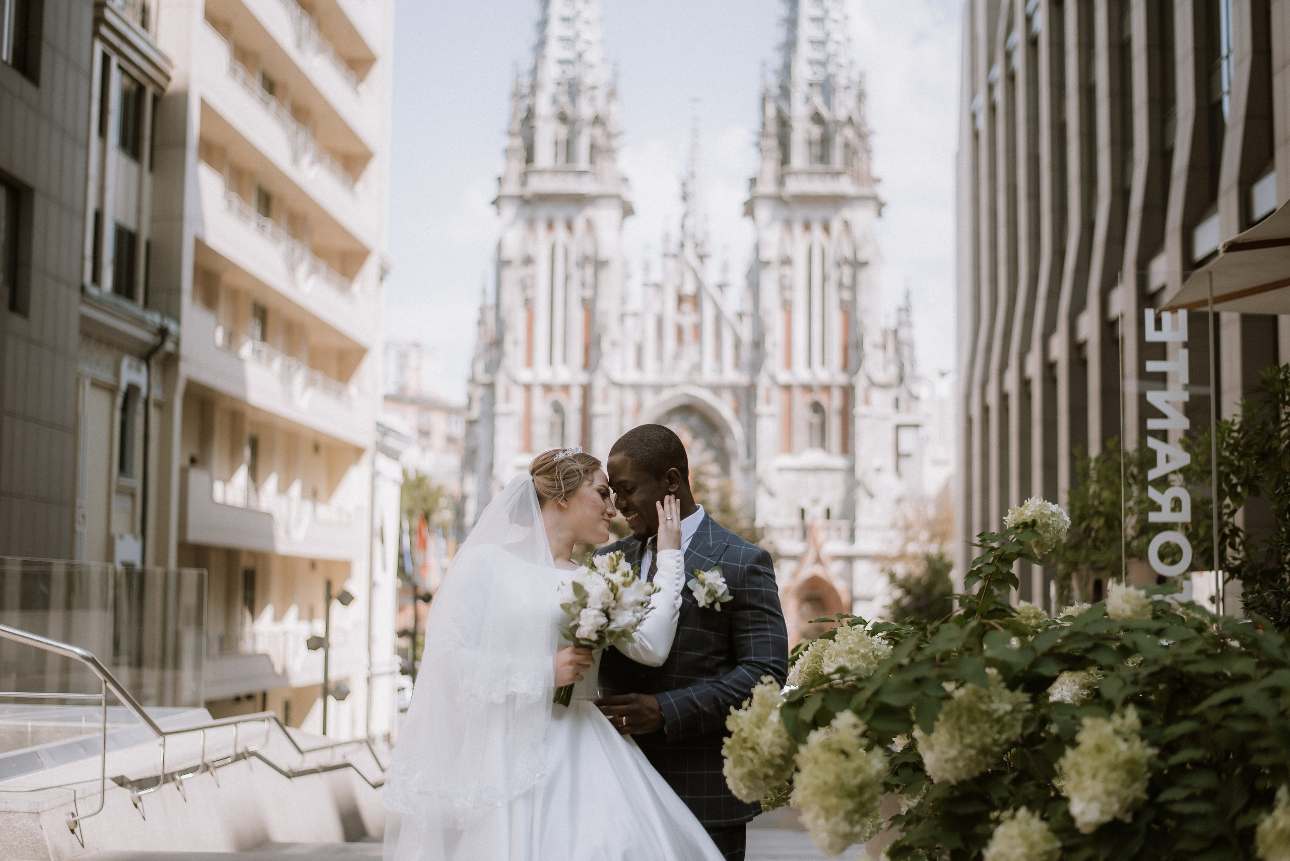 Інтернаціональне весілля Київ, весільний фотограф Україна, фотосесія. Весільний та фотограф Київ Україна Олександра, свадебный Киев Украина
