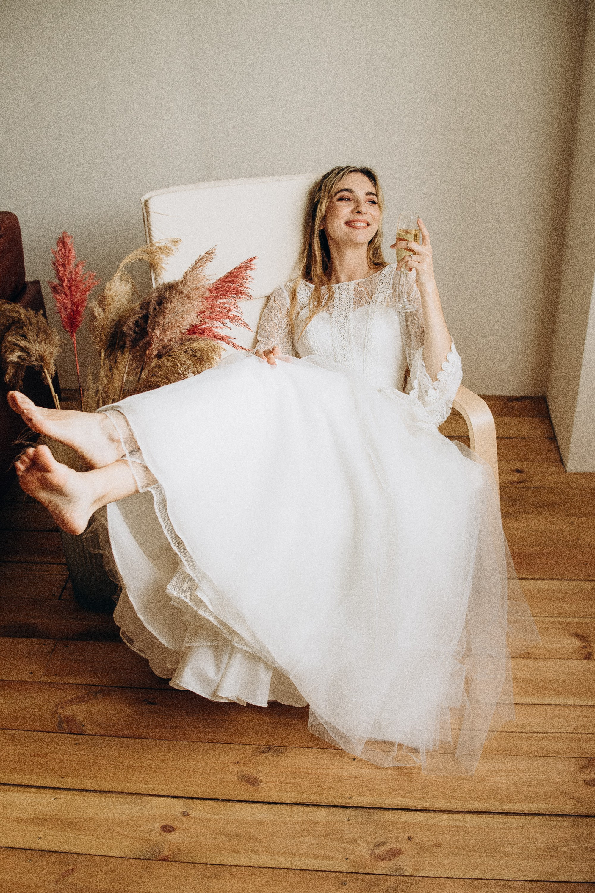 Wedding near the river. Свадебный семейный Фотограф Киев Конотоп lovestory портрет семейная