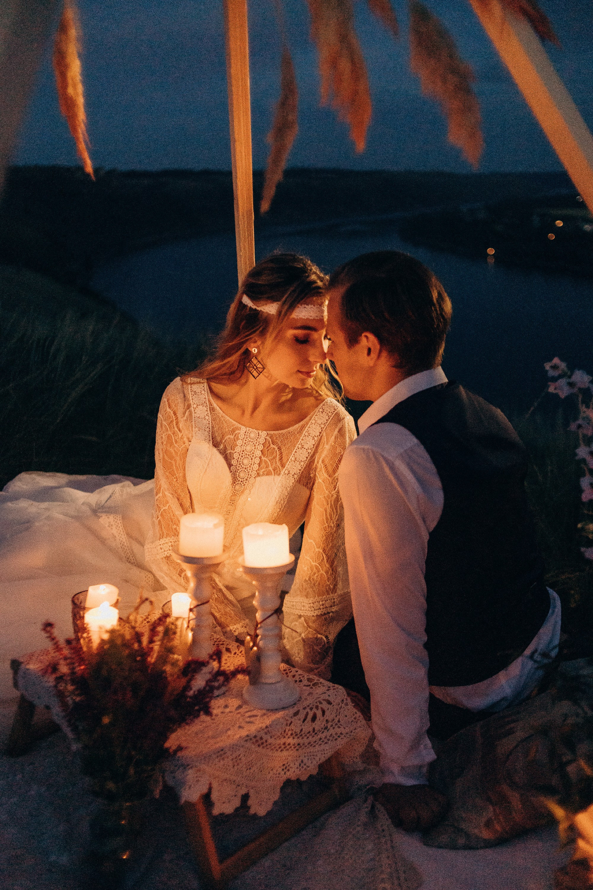 Wedding near the river. Свадебный семейный Фотограф Киев Конотоп lovestory портрет семейная