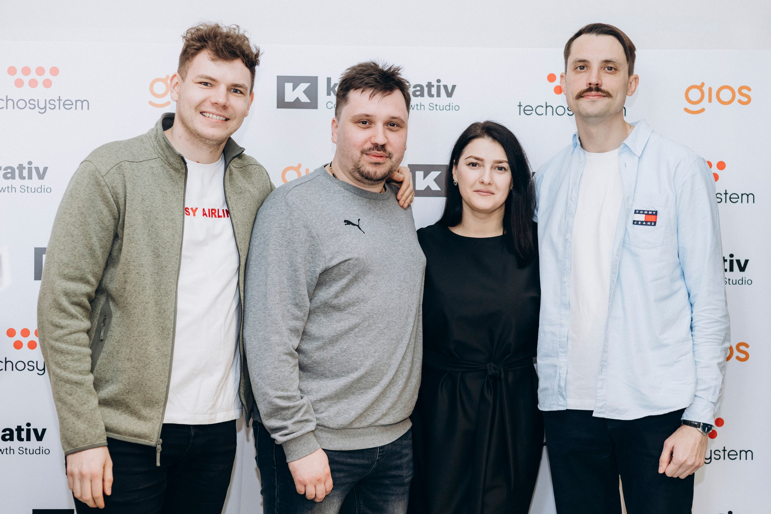 Shaping the Future of Education trough Technology. Свадебный семейный Фотограф Киев Конотоп lovestory портрет семейная