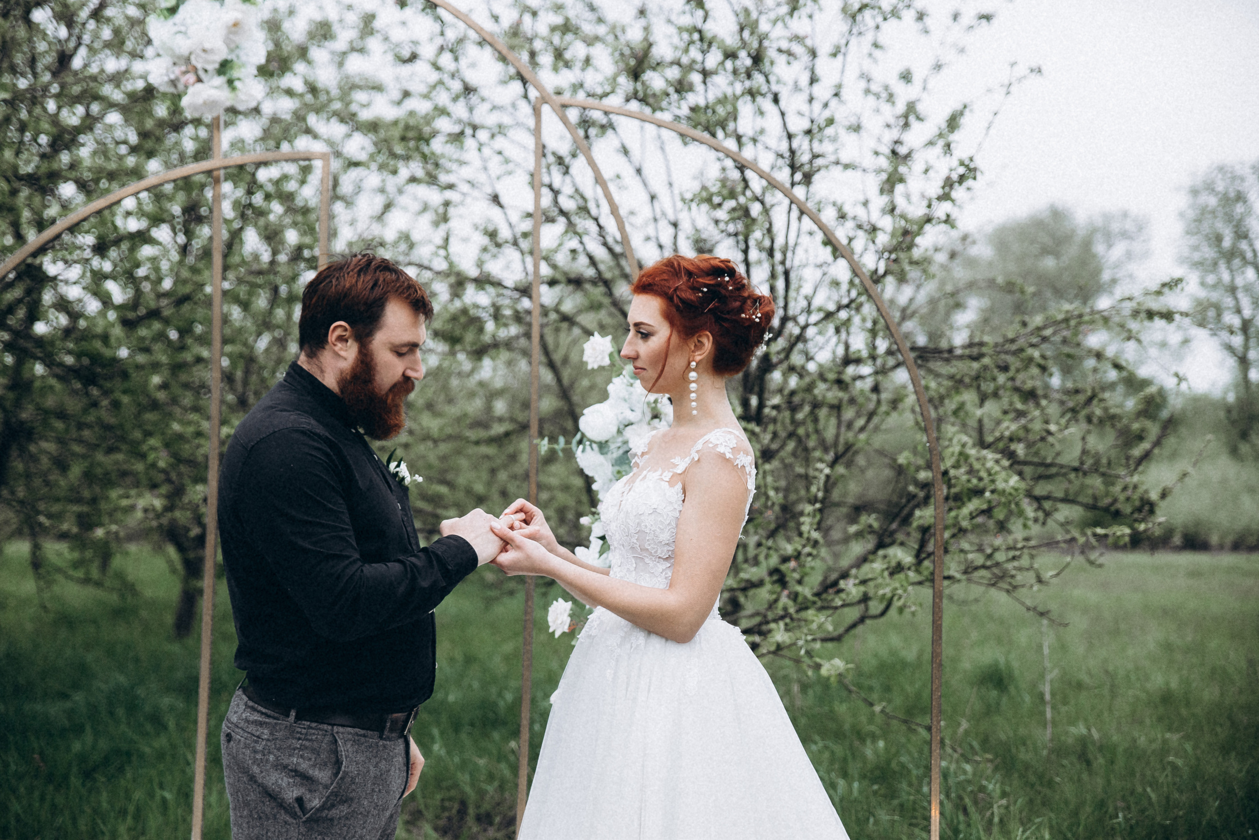 Wedding in the rain. Свадебный семейный Фотограф Киев Конотоп lovestory портрет семейная